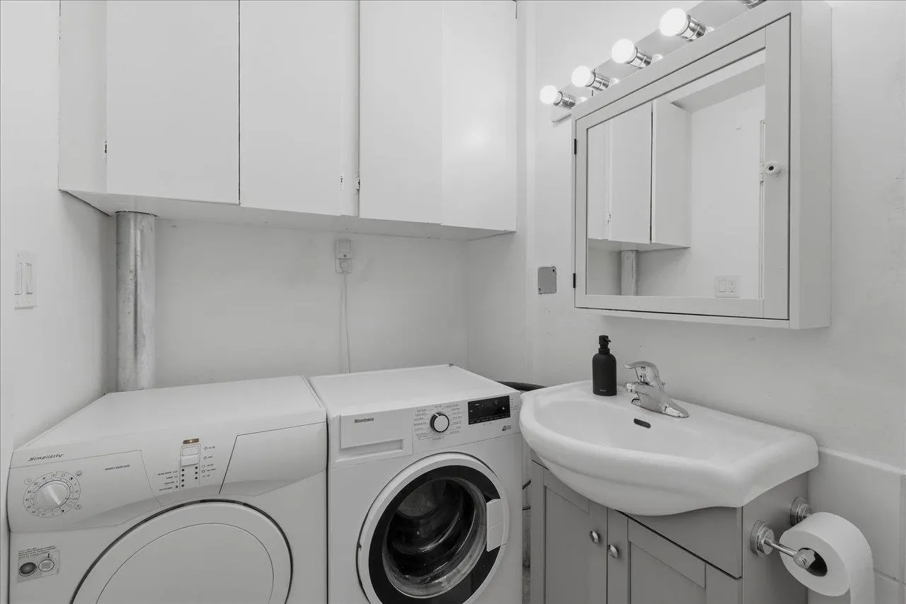 14 W 14th Avenue