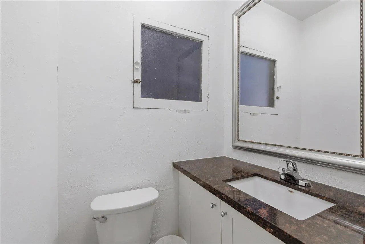 14 W 14th Avenue