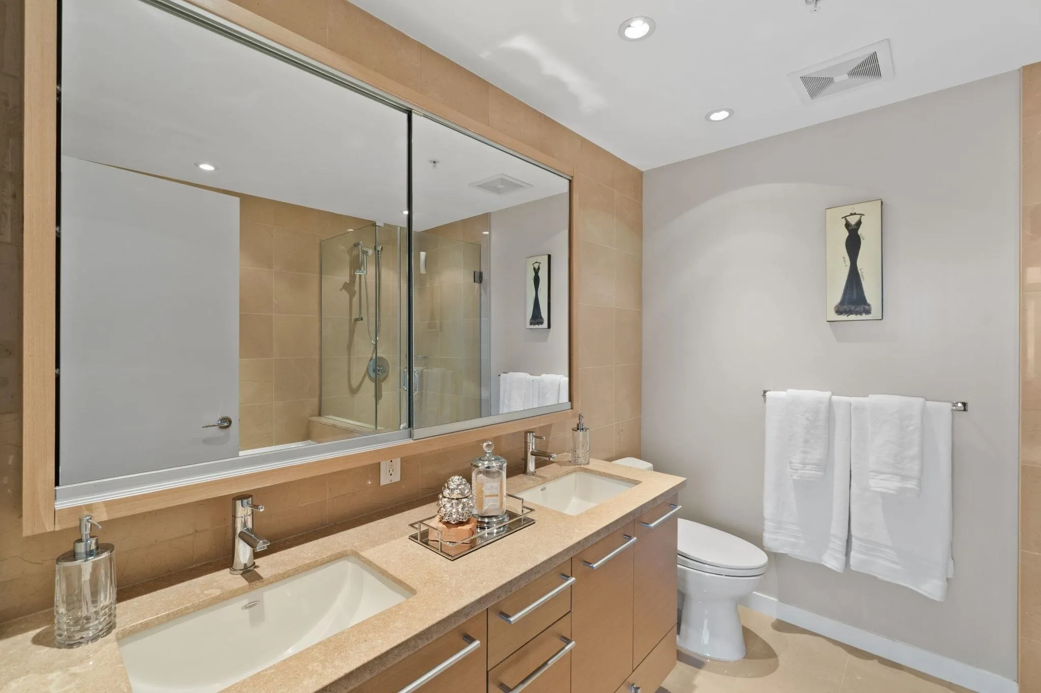 833 Seymour Street #3104