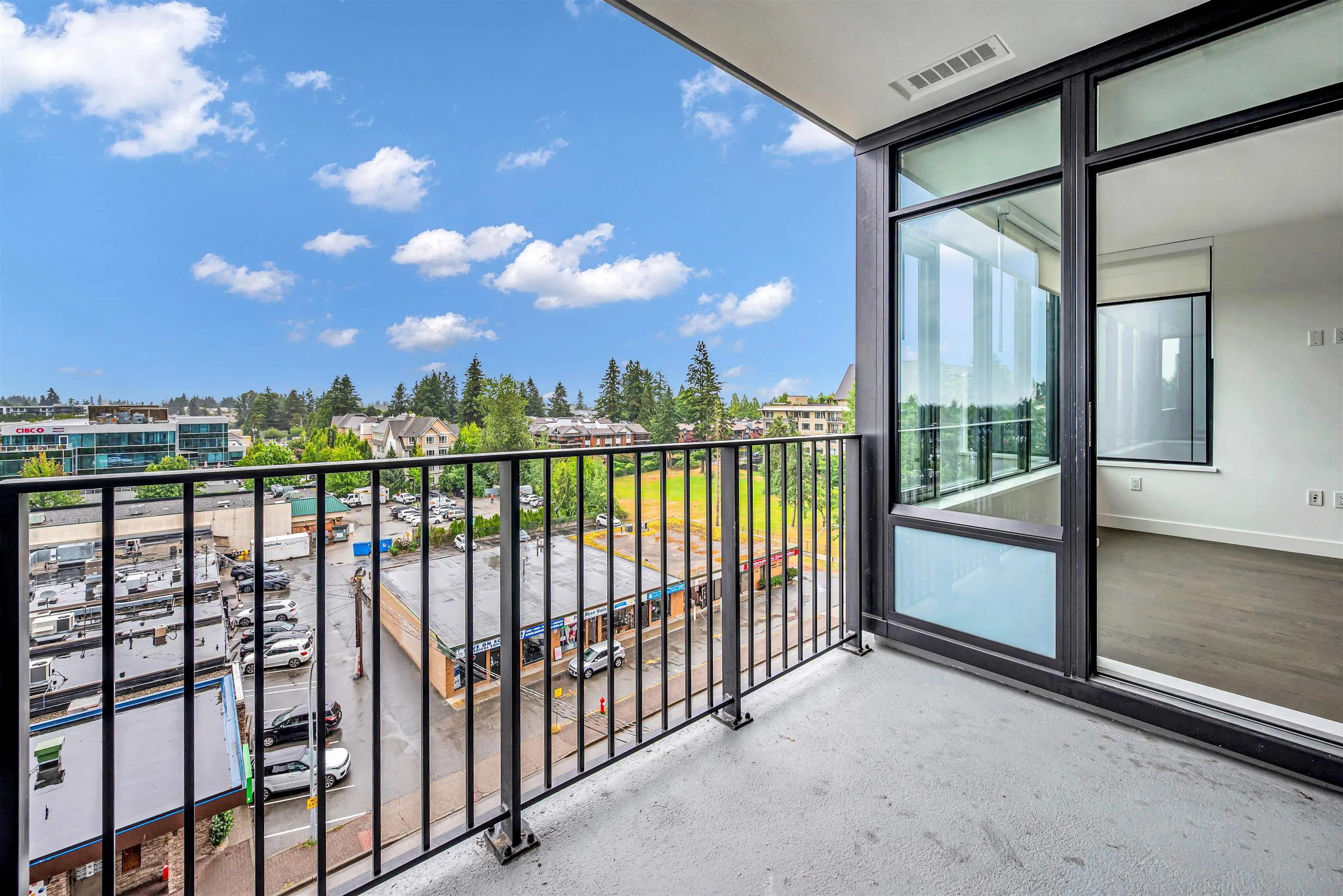 1588 Johnston Road #702