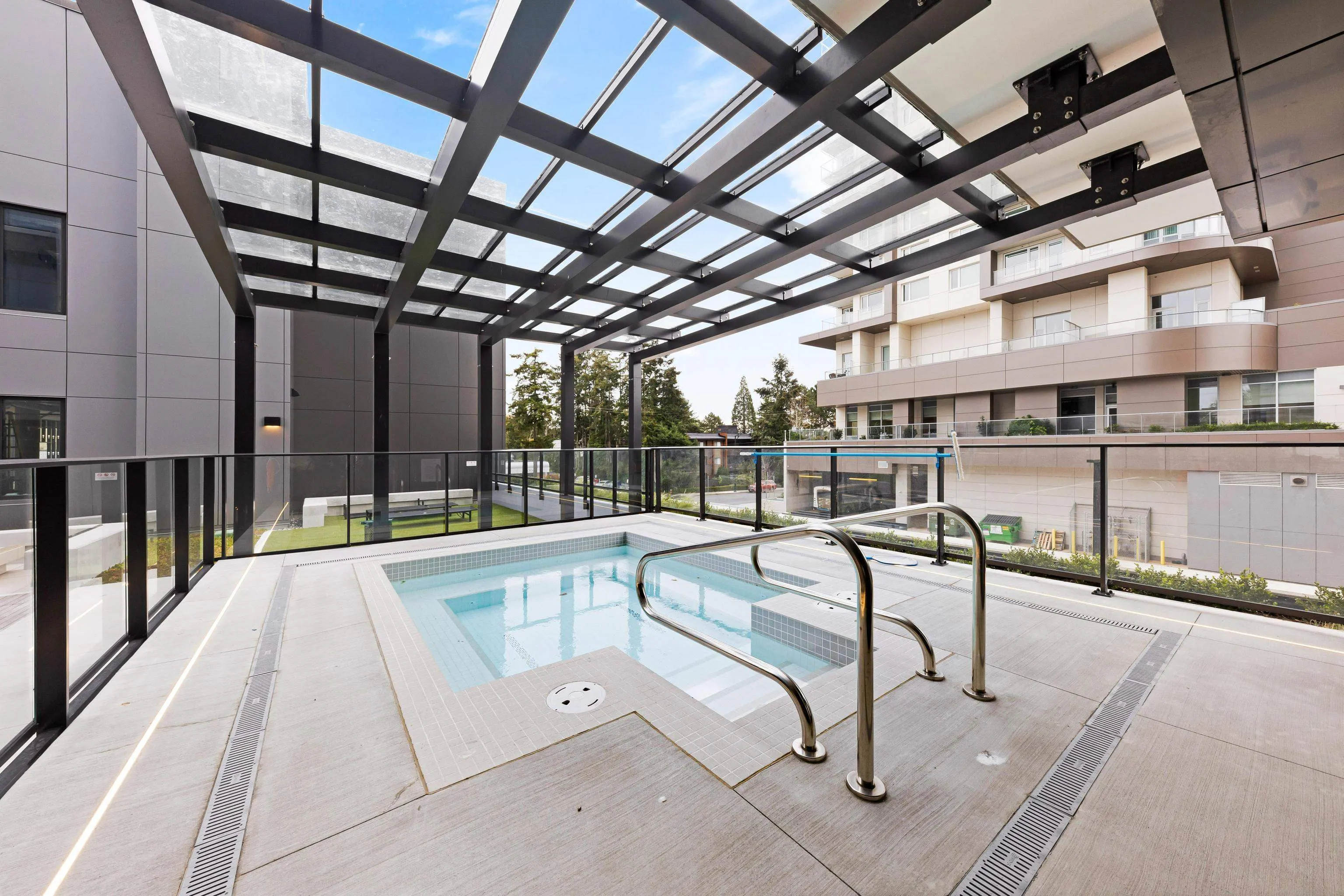 1588 Johnston Road #702