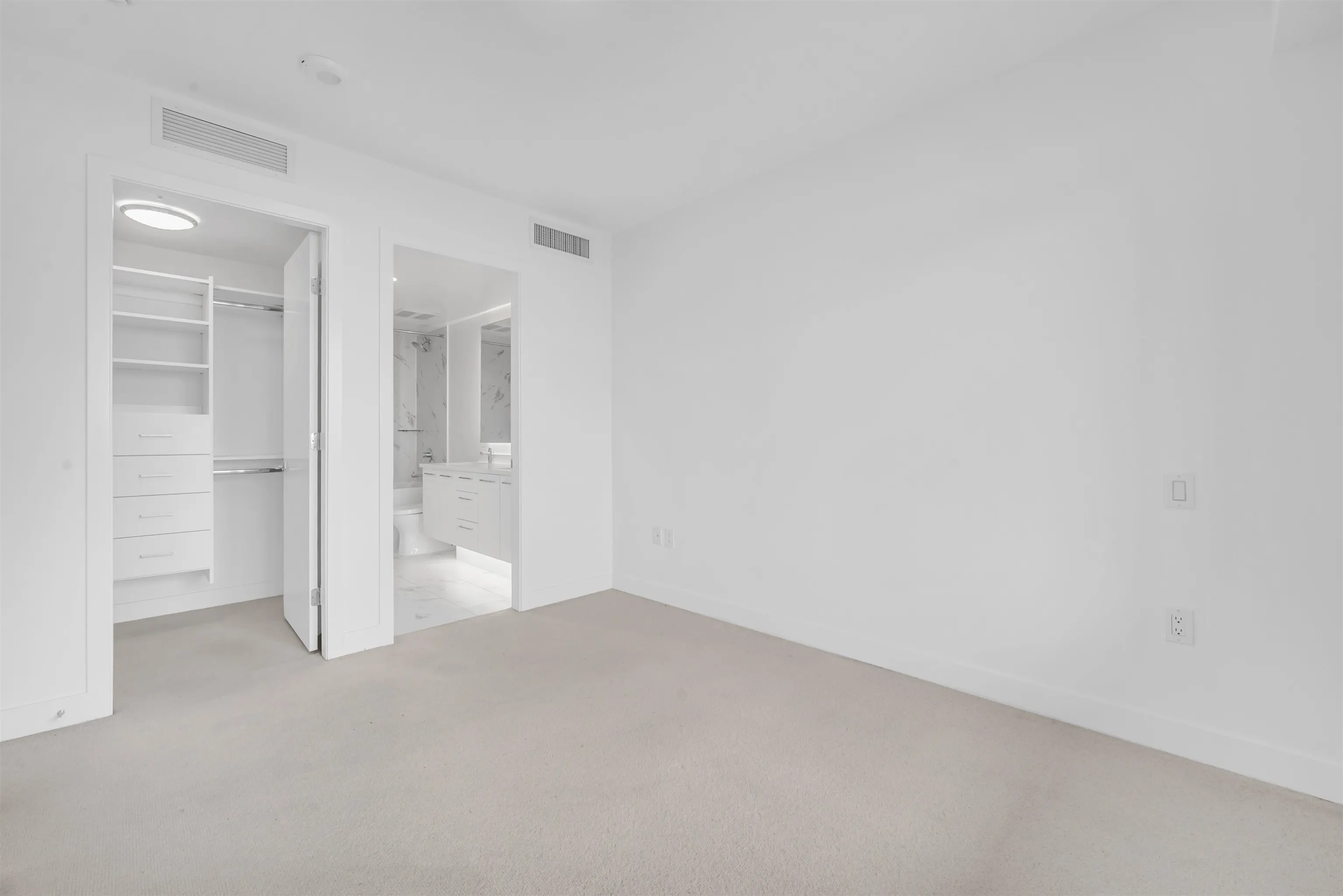 1588 Johnston Road #702