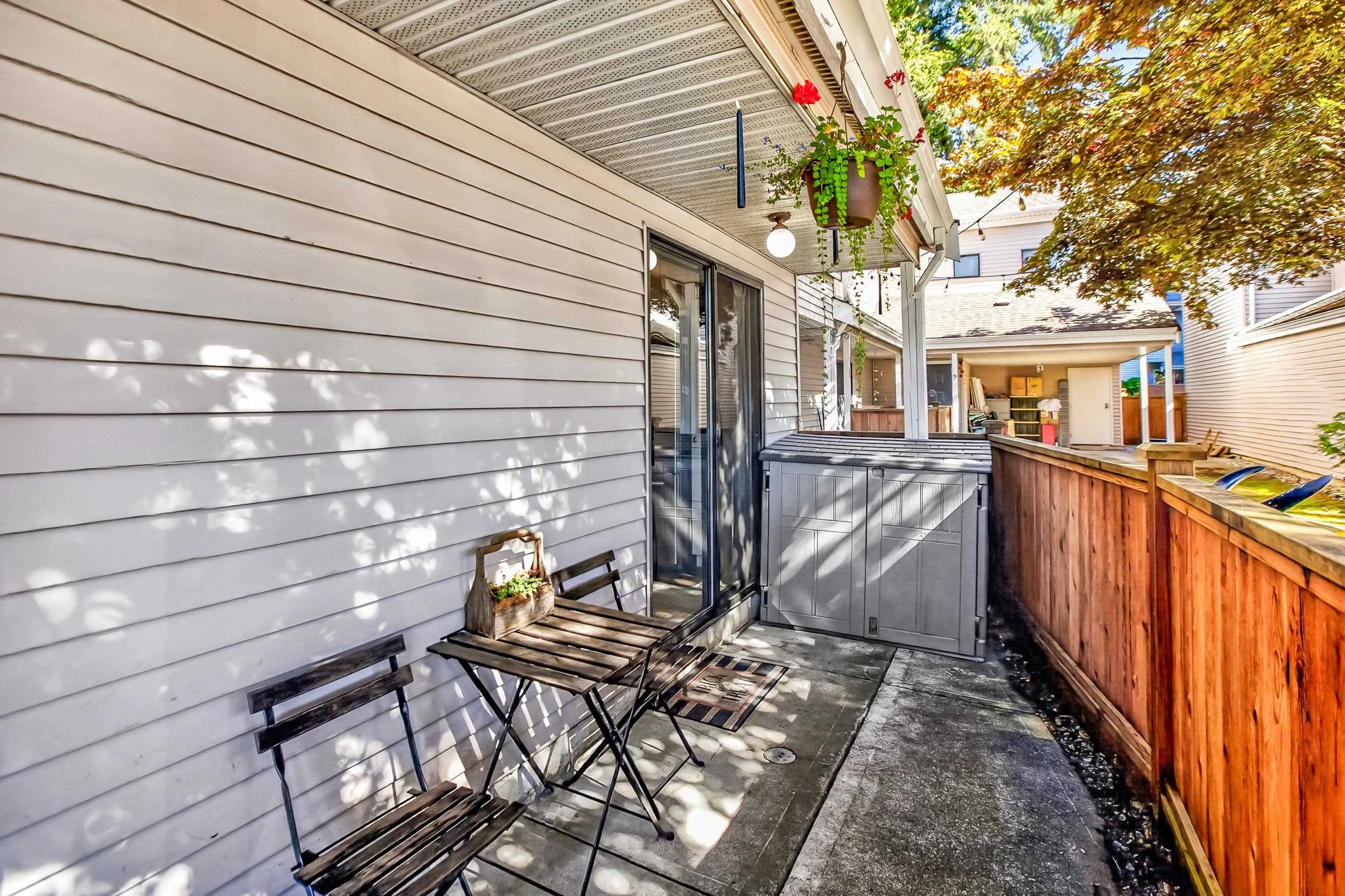 21707 Dewdney Trunk Road #11
