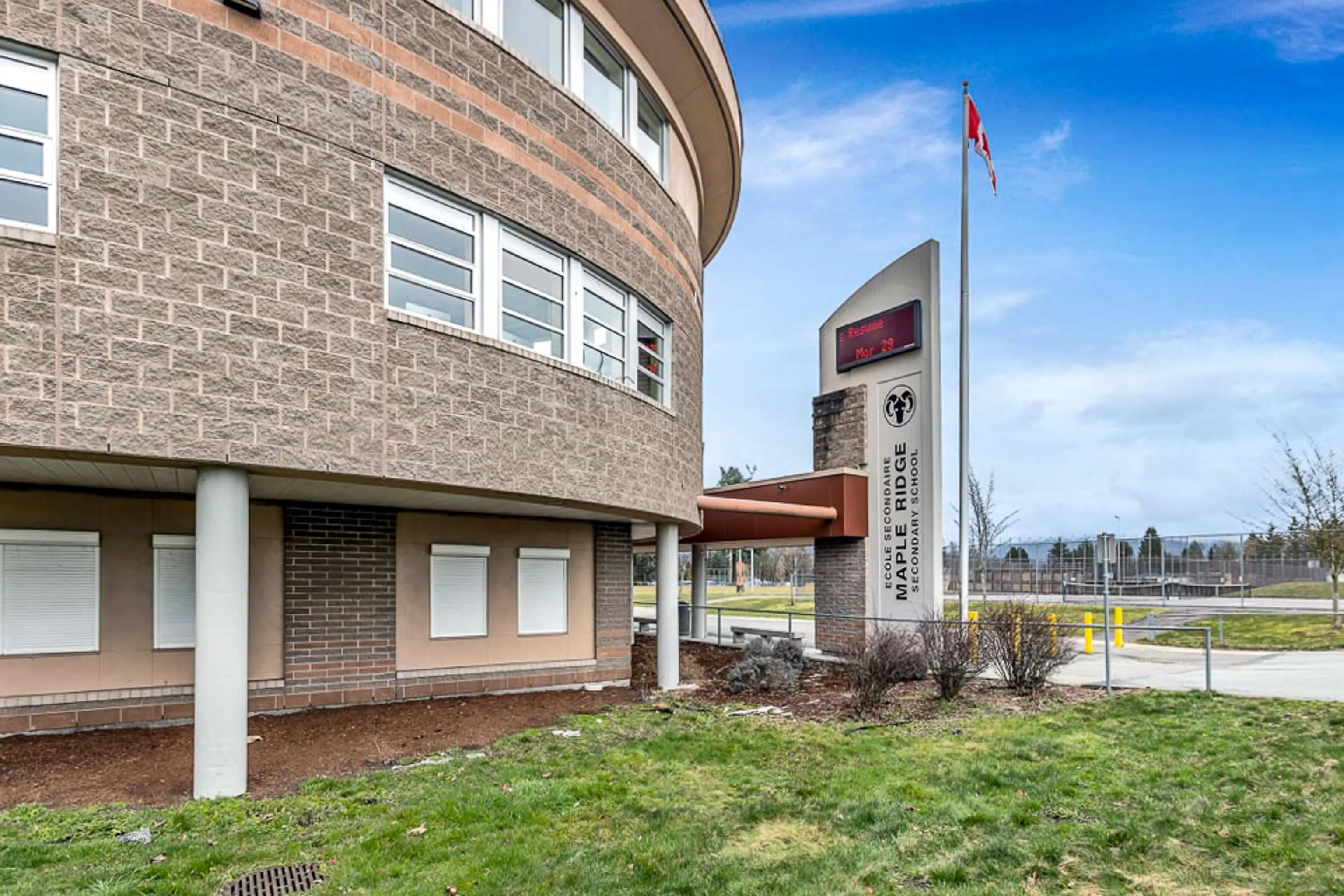 21707 Dewdney Trunk Road #11