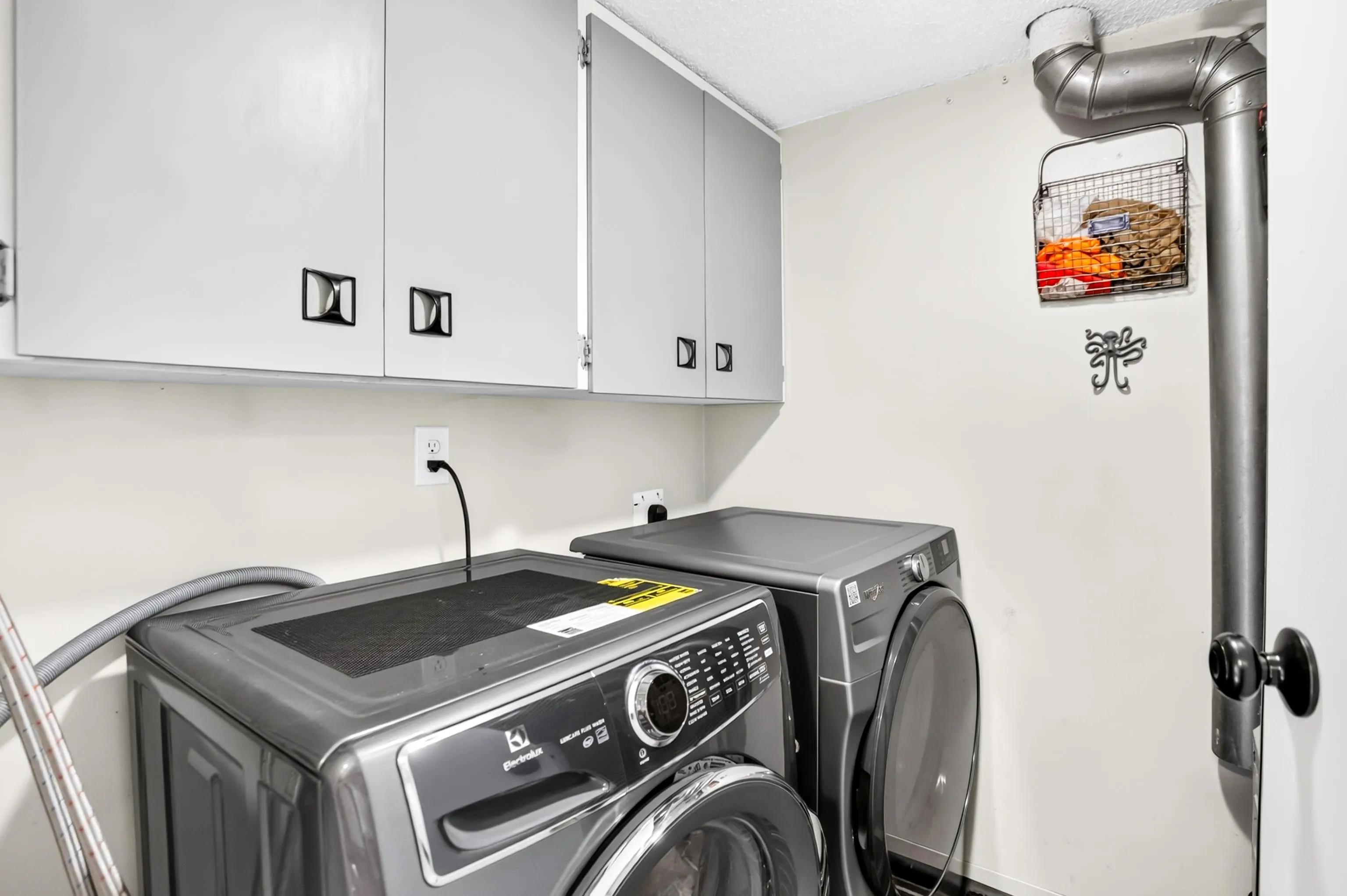 21707 Dewdney Trunk Road #11
