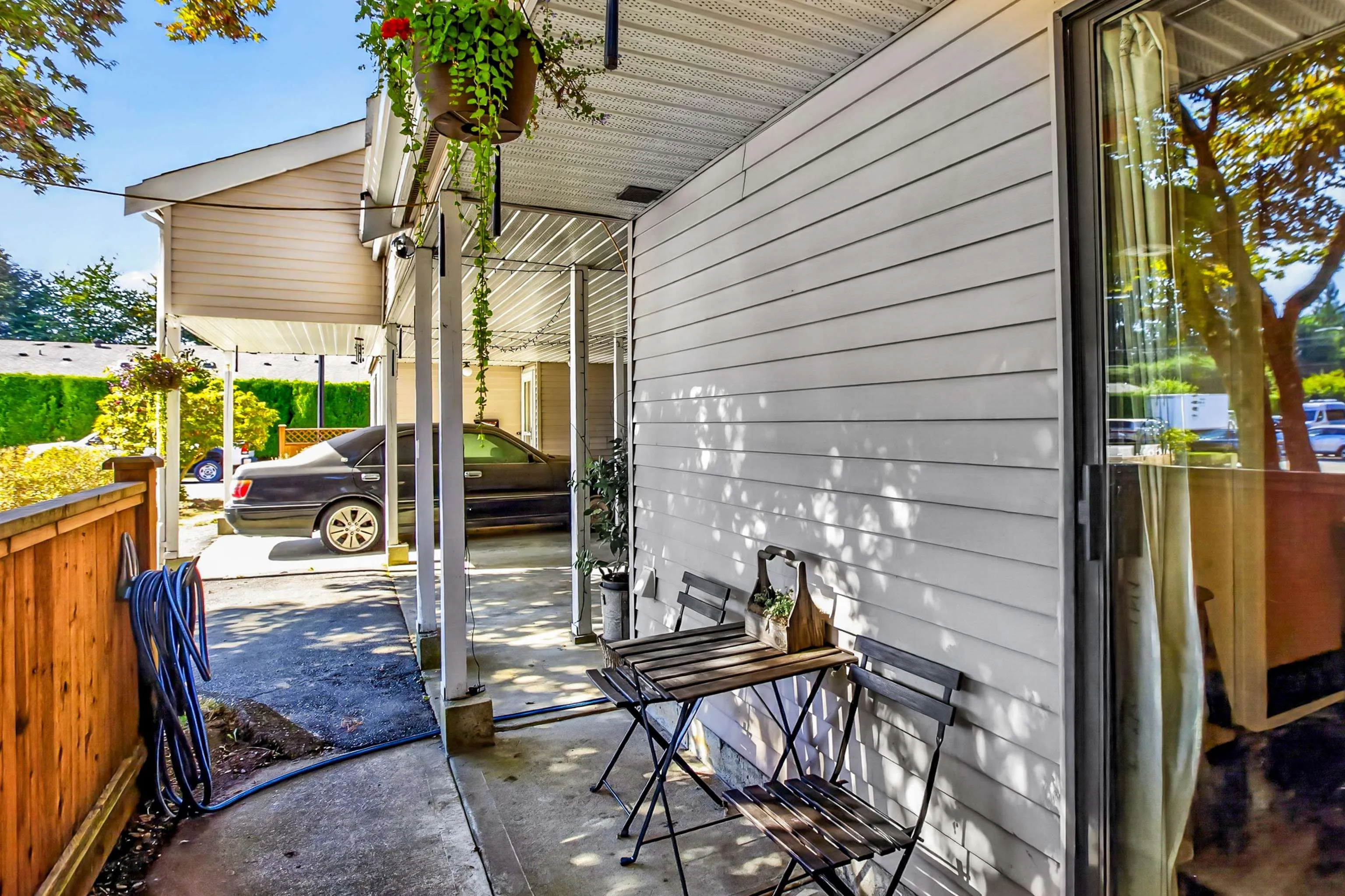 21707 Dewdney Trunk Road #11