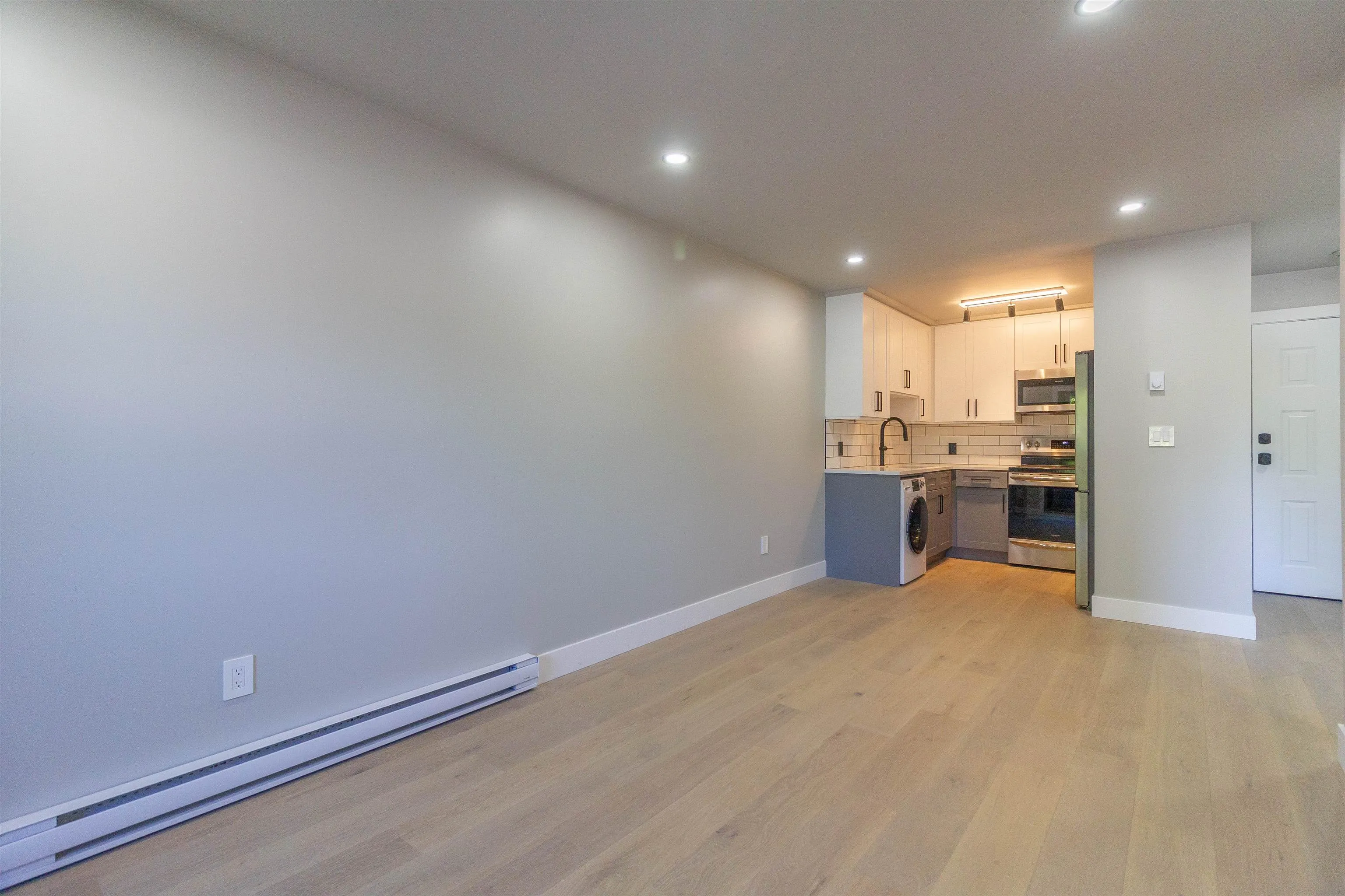 1948 Coquitlam Avenue #201