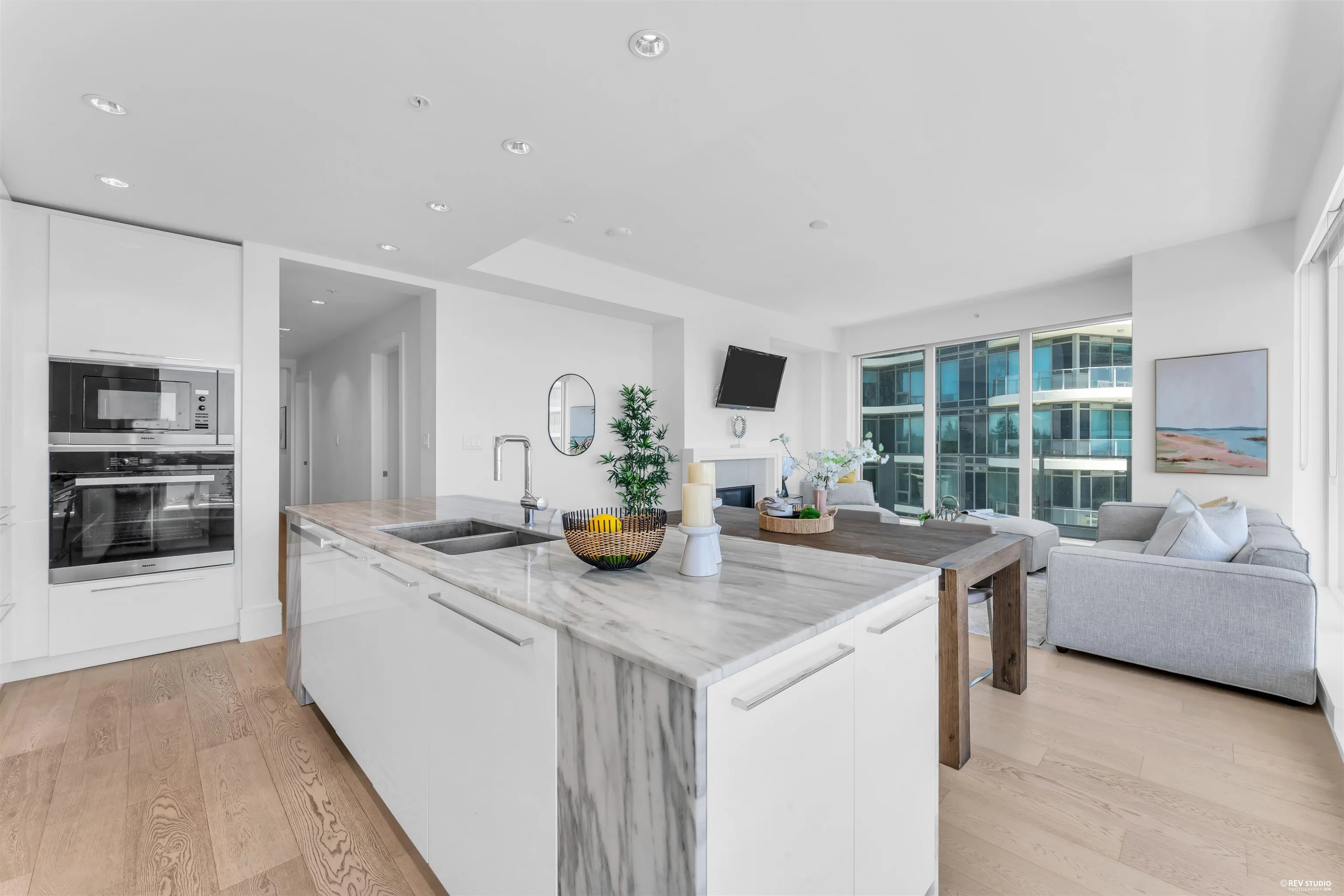 1500 Martin Street #1106
