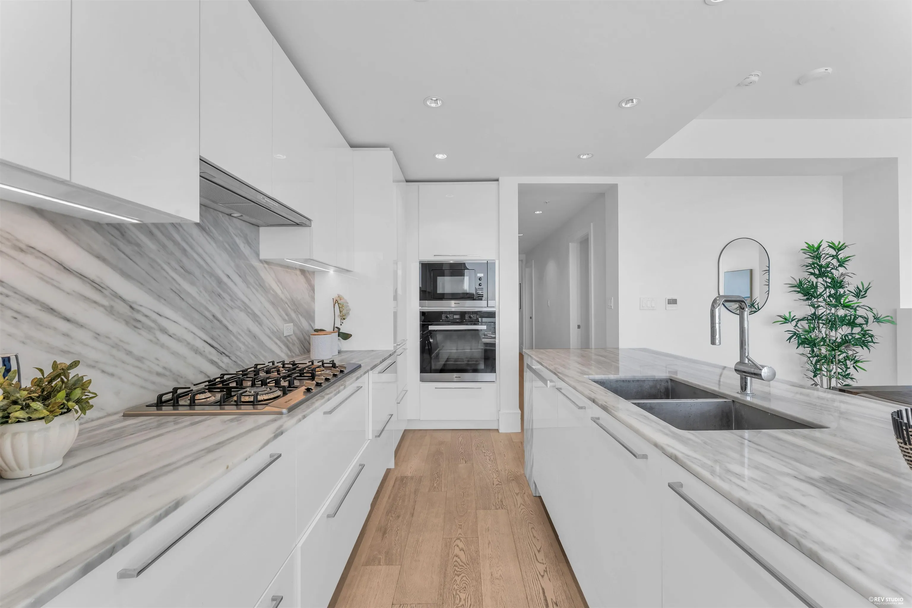 1500 Martin Street #1106