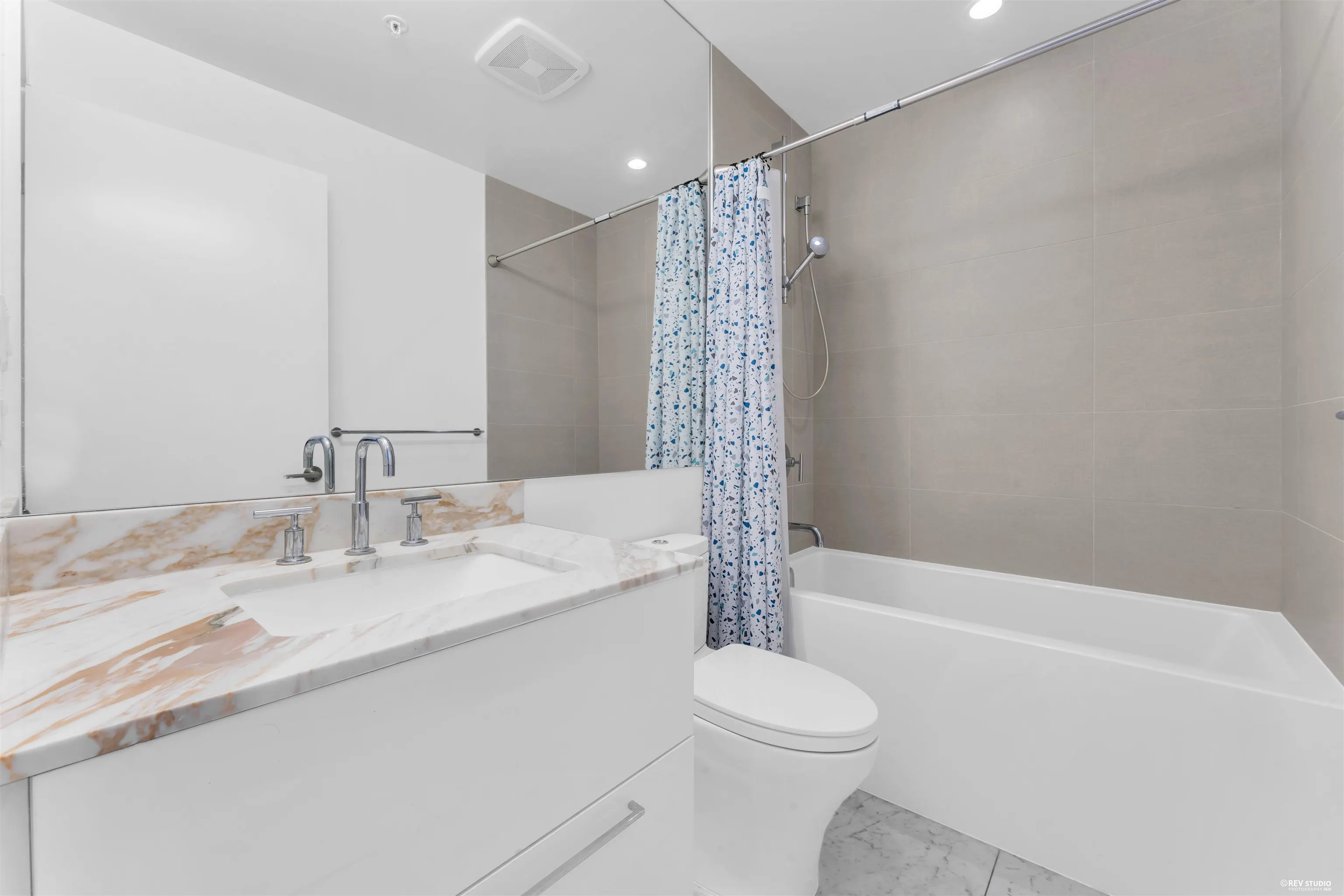 1500 Martin Street #1106