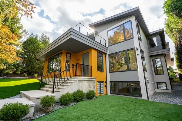 3170 Capstan Crescent
