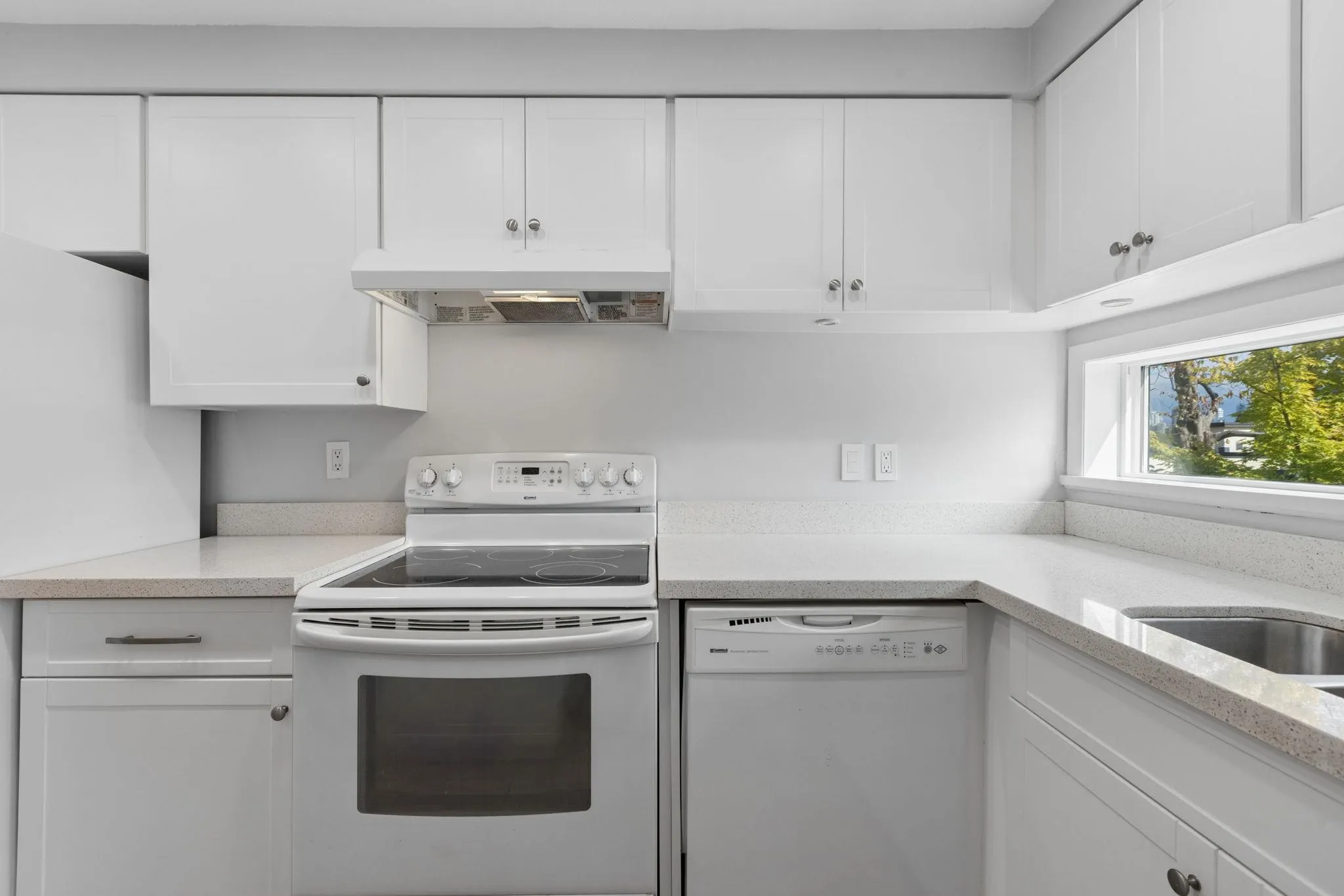 2120 W 2nd Avenue #206