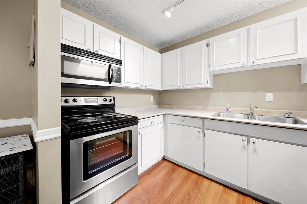 17708 60 Avenue #55