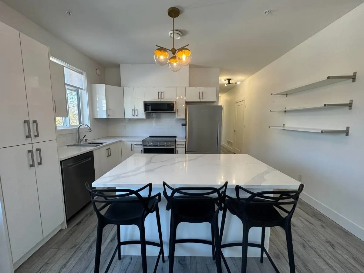 8356 Mctaggart St #Suite