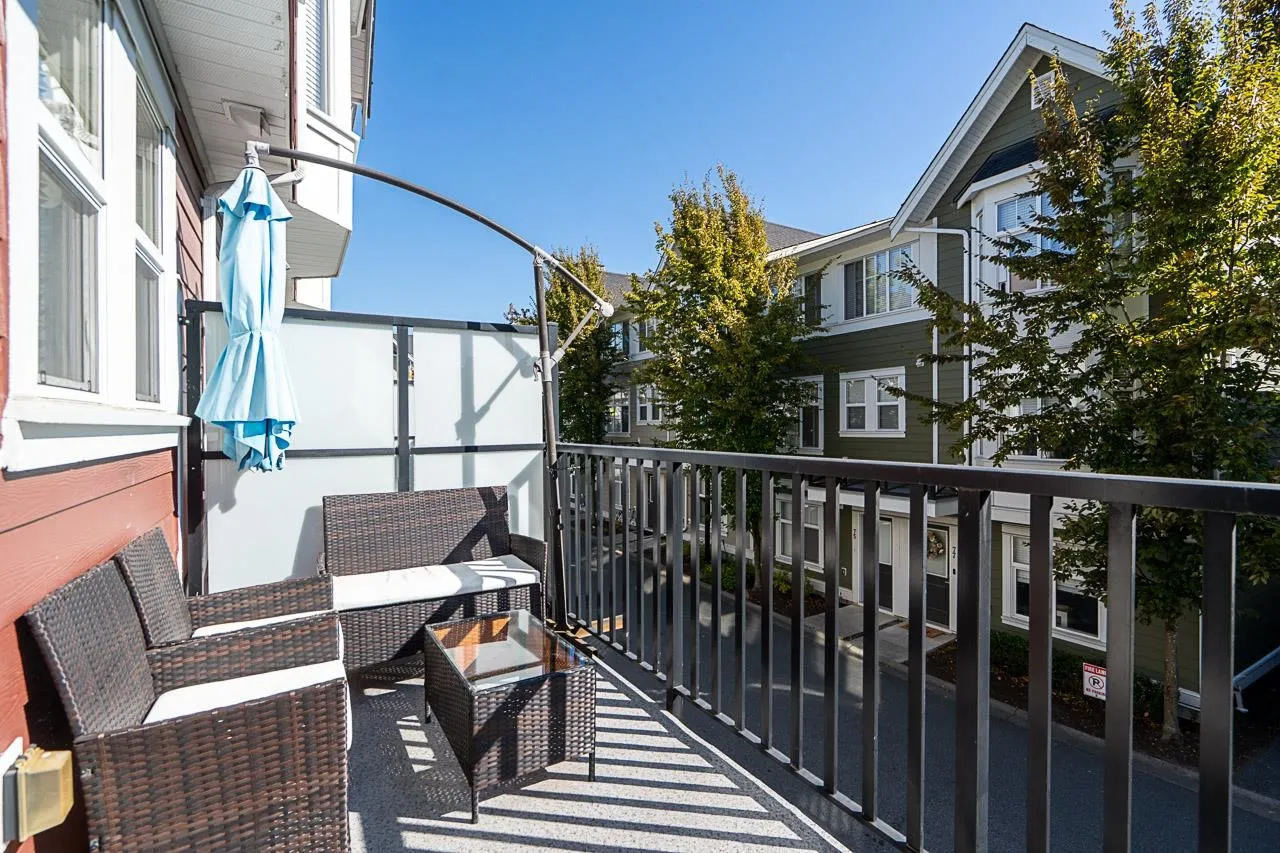 20852 77a Avenue #78