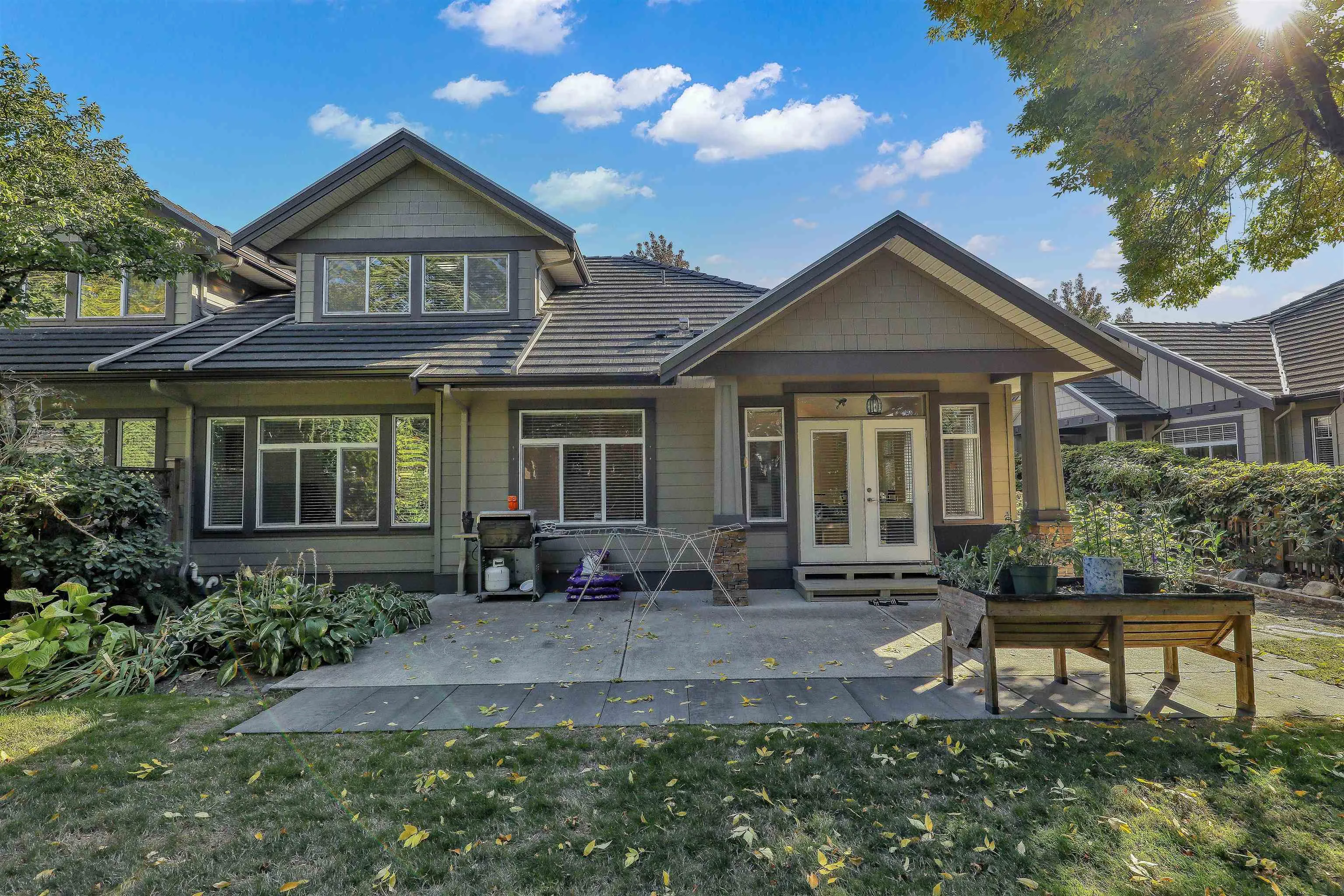 5688 152 Street #25