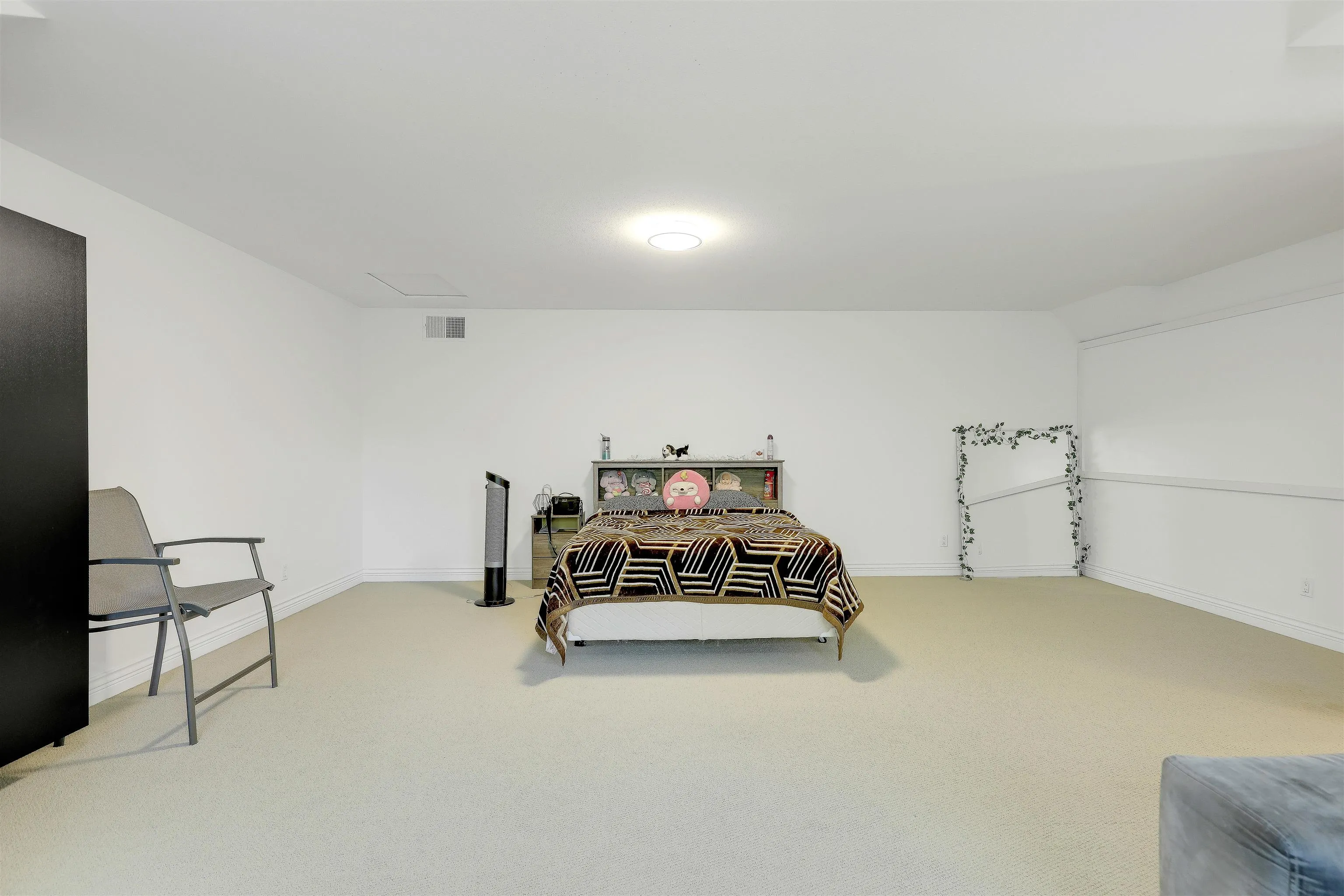 5688 152 Street #25