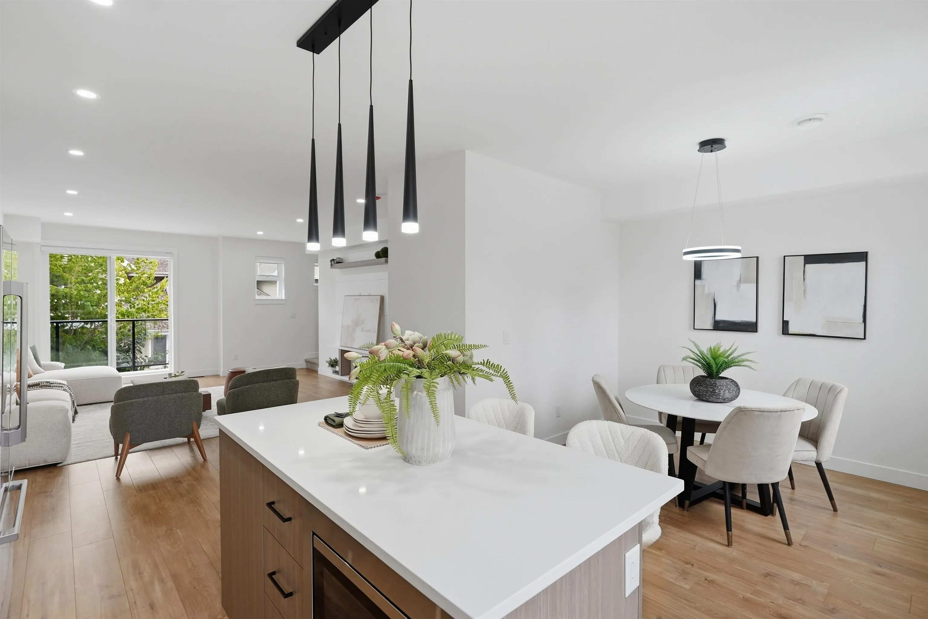 5629 King George Boulevard #2