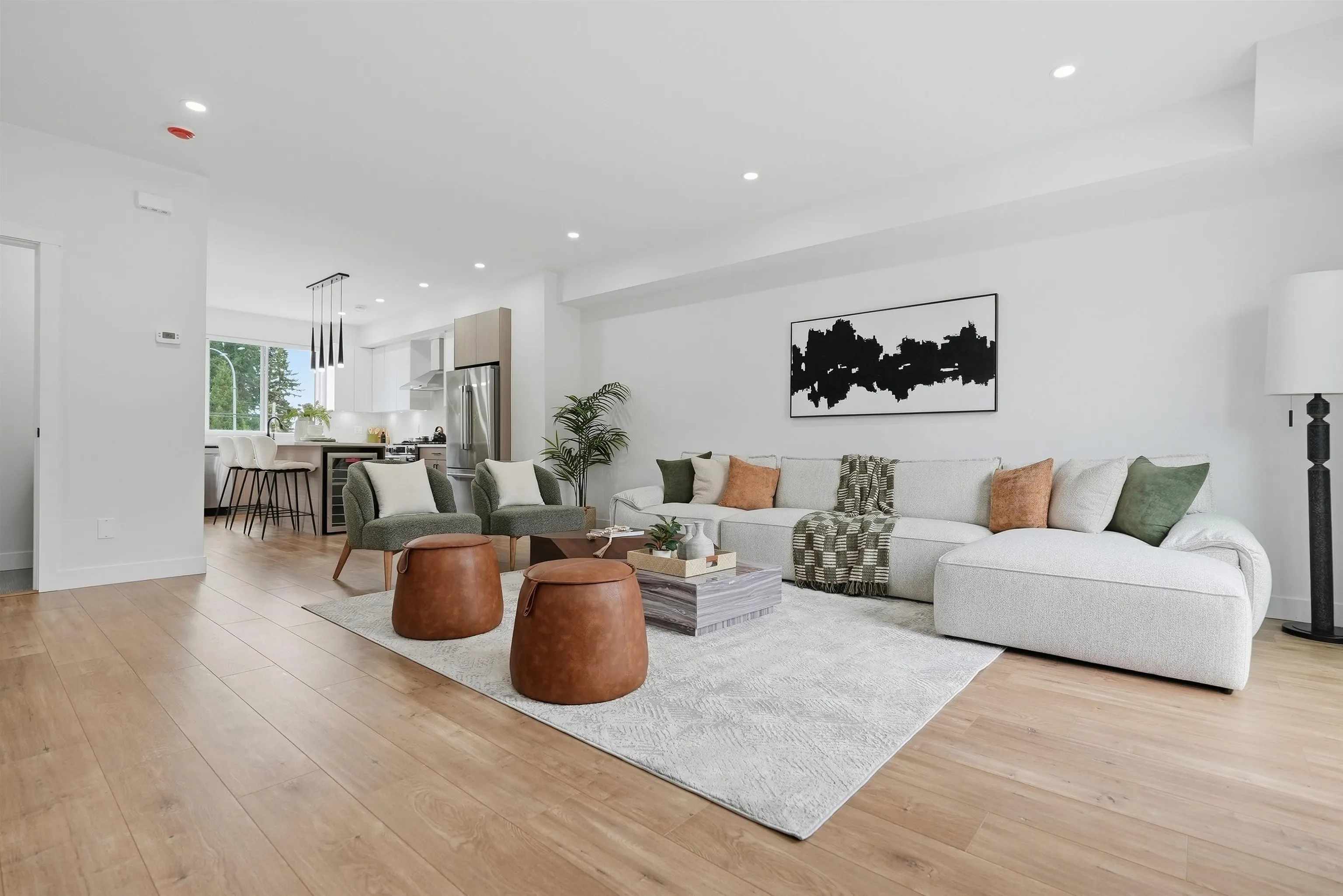 5629 King George Boulevard #2