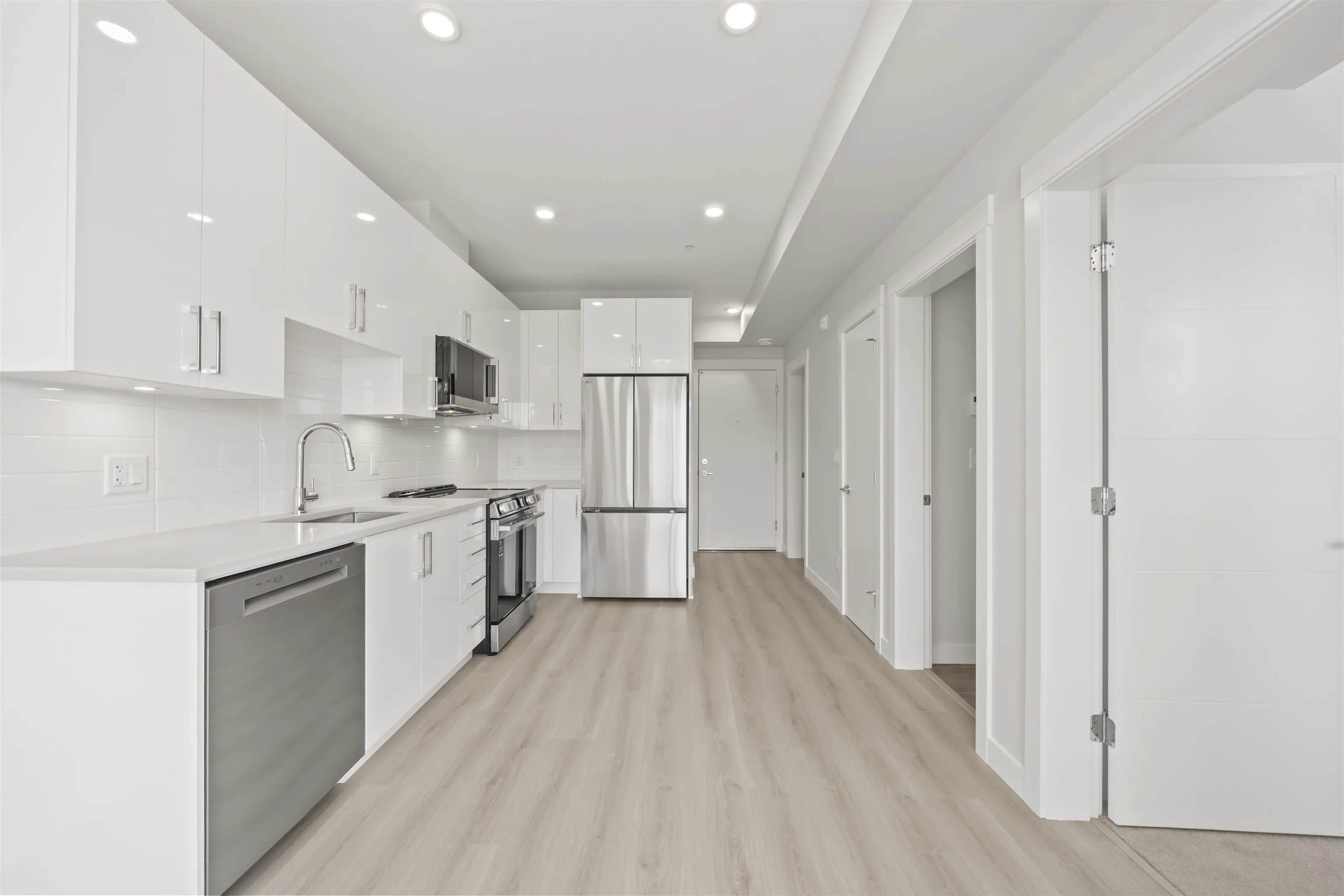 8423 Cedar Street #409