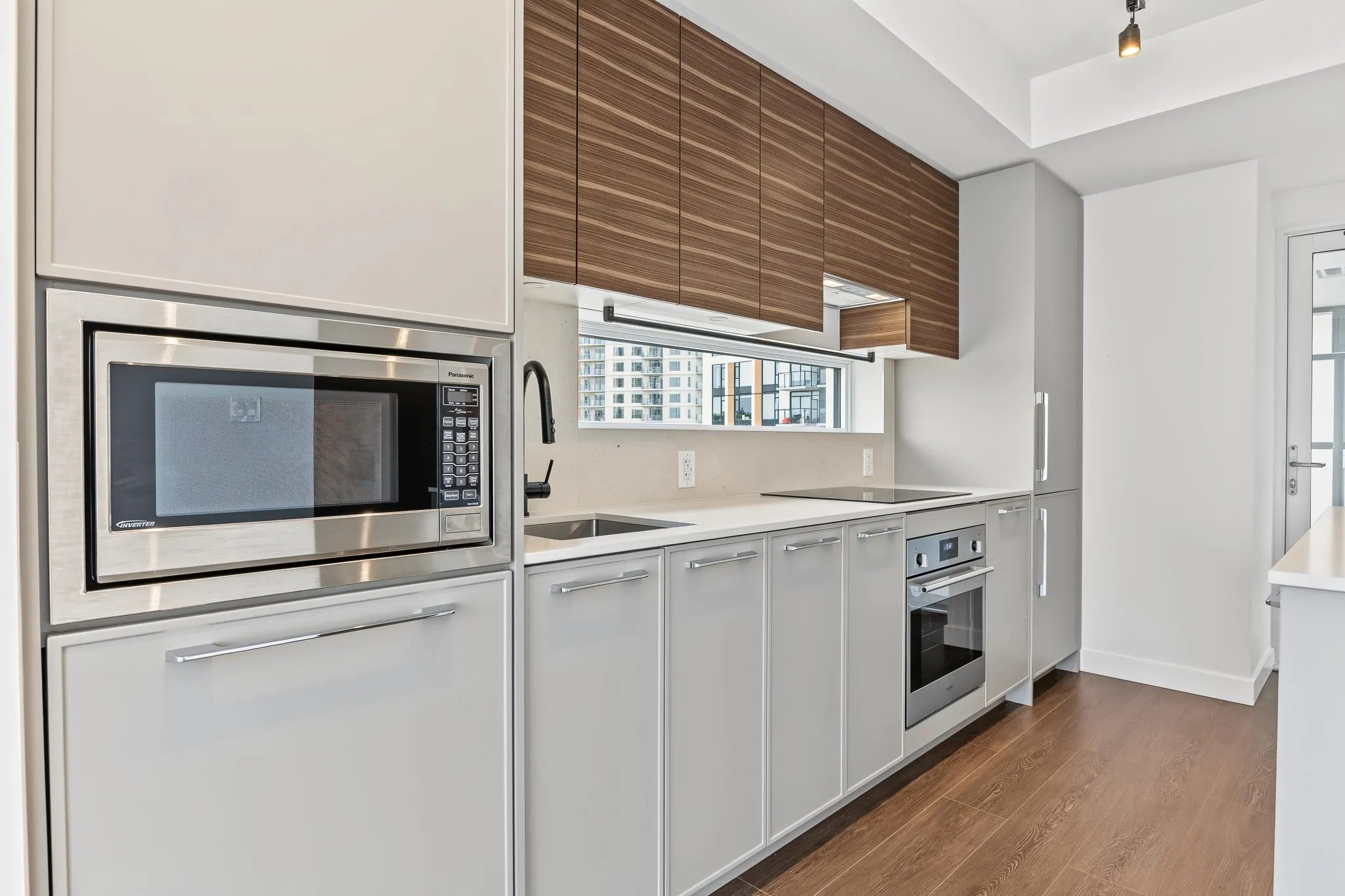 13725 George Junction #809