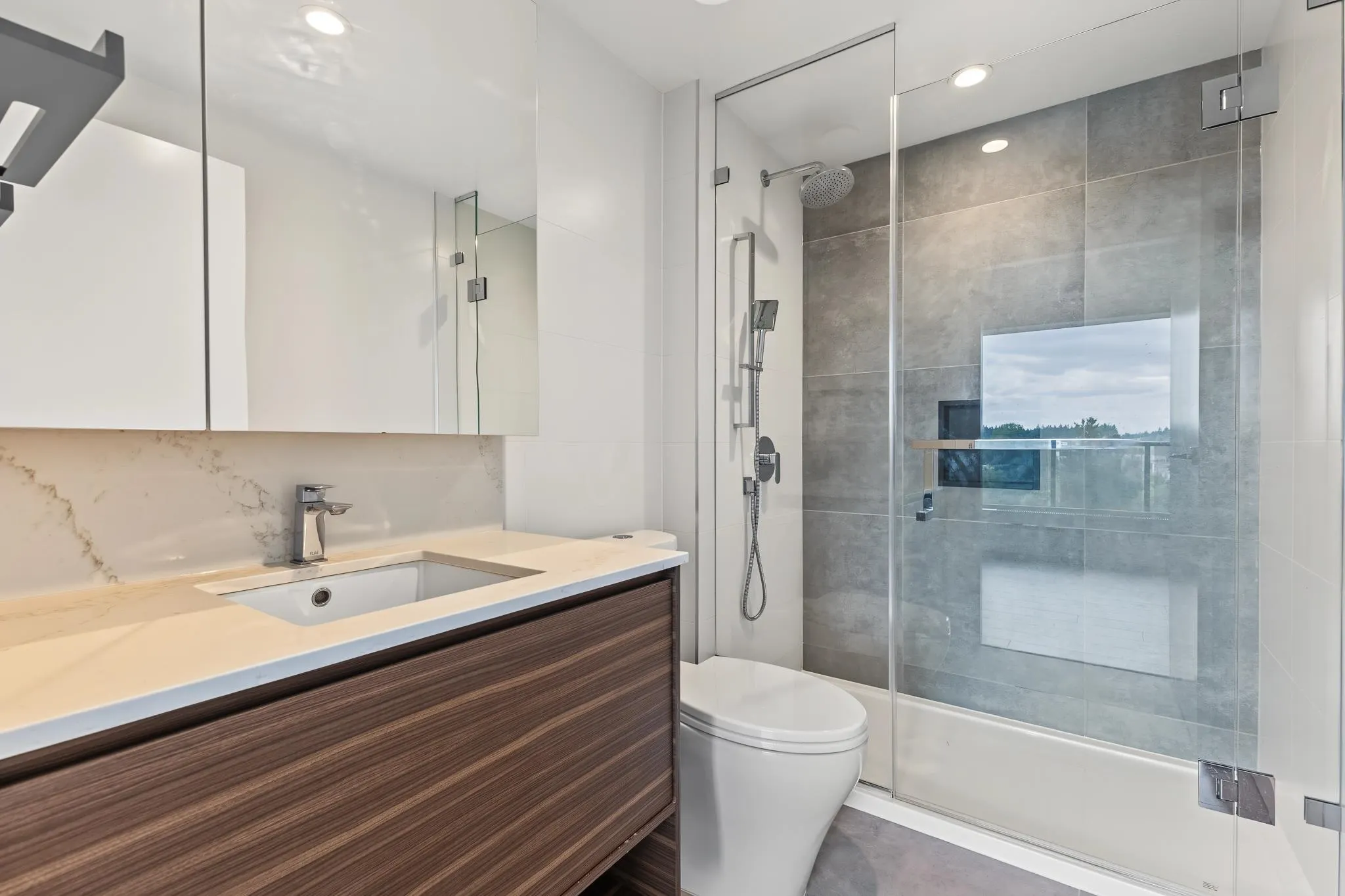 13725 George Junction #809