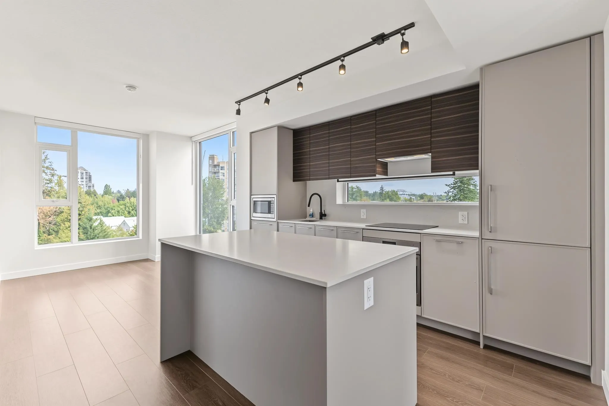 13725 George Junction #809