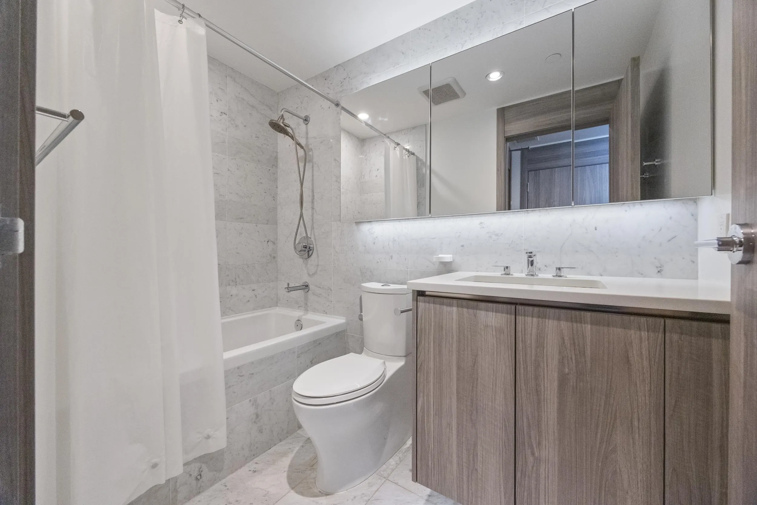 4730 Lougheed Highway #2912