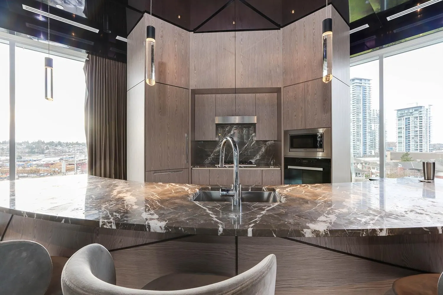 4730 Lougheed Highway #2912