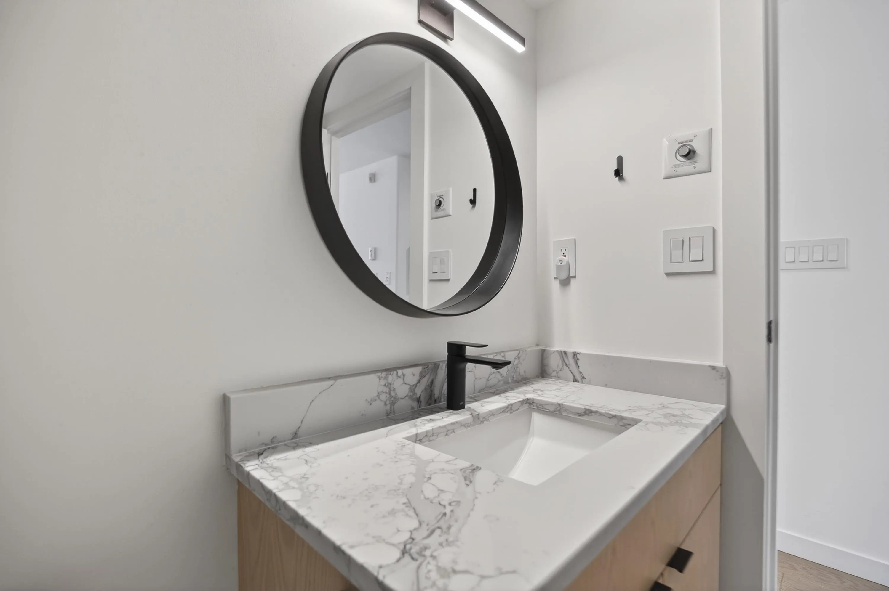 560 Cardero Street #305