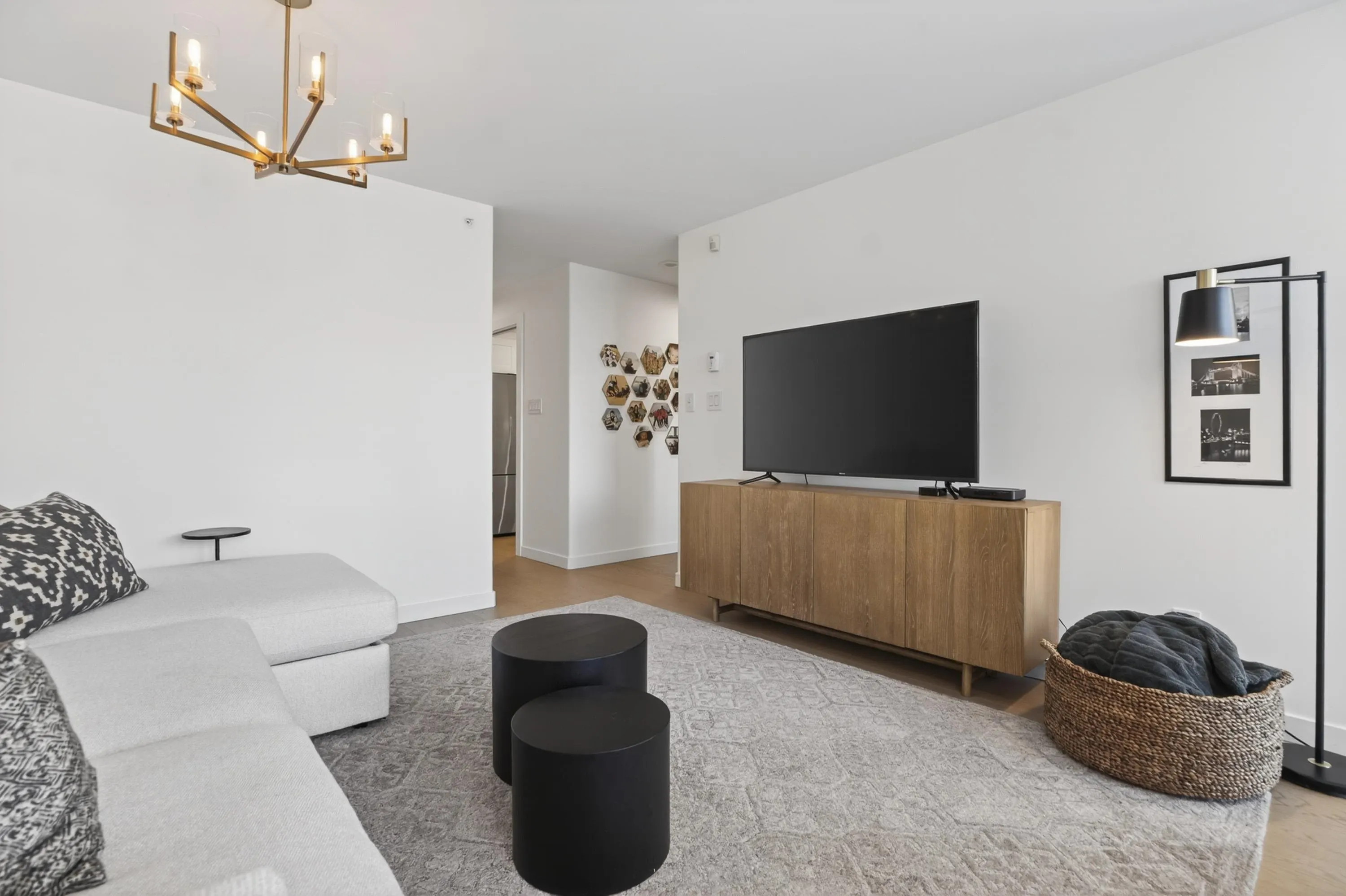 560 Cardero Street #305