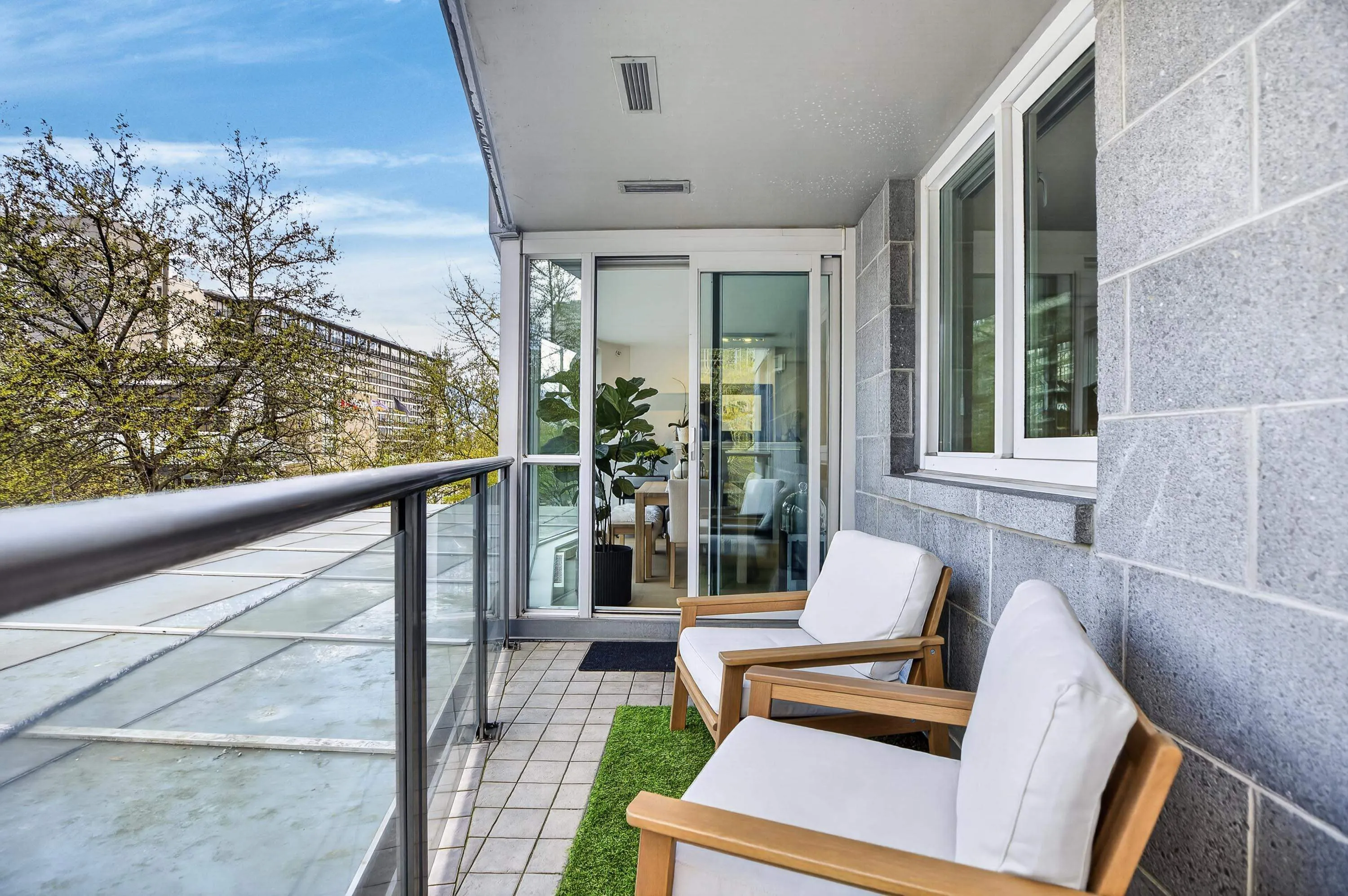 560 Cardero Street #305
