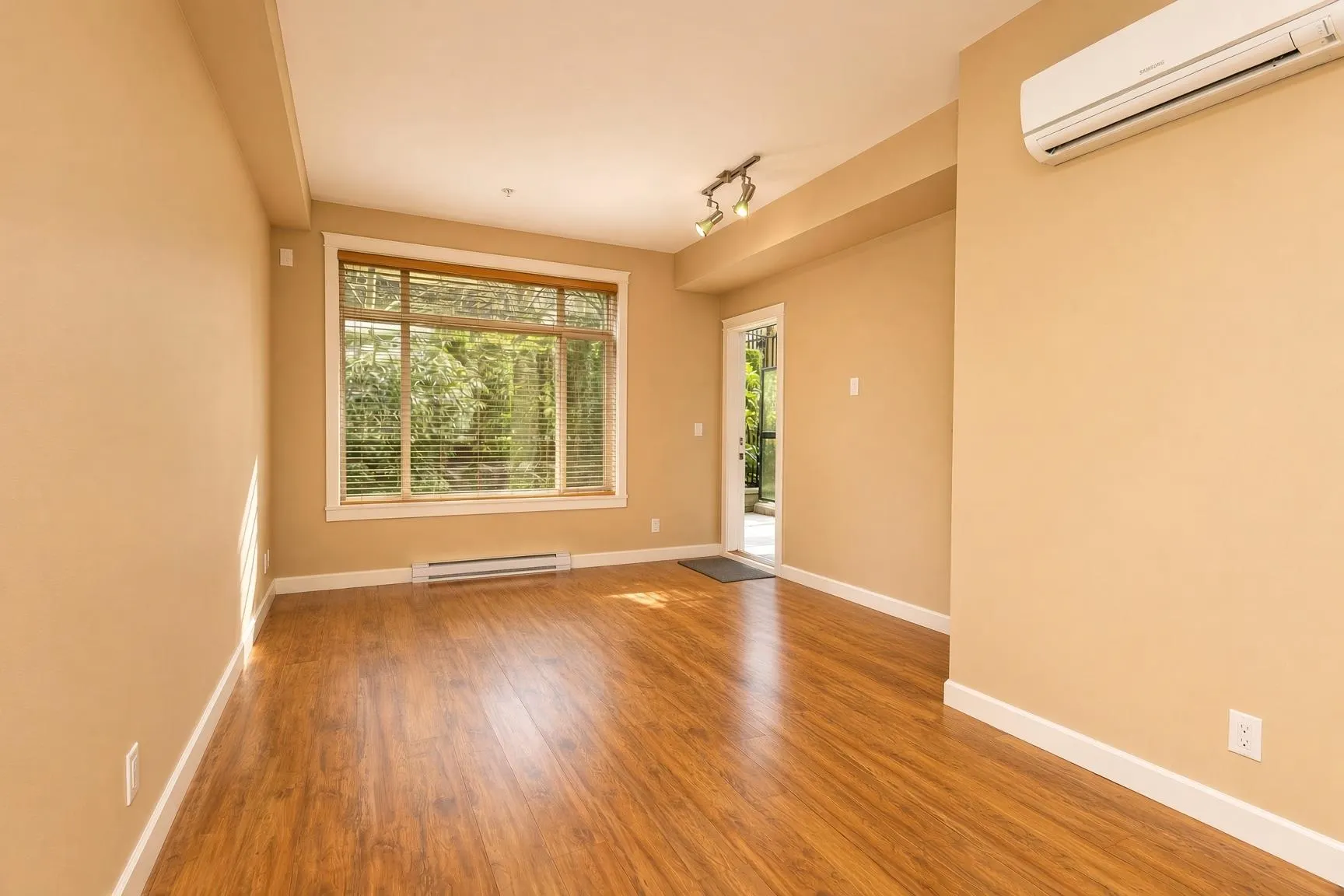 8288 207a Street #133