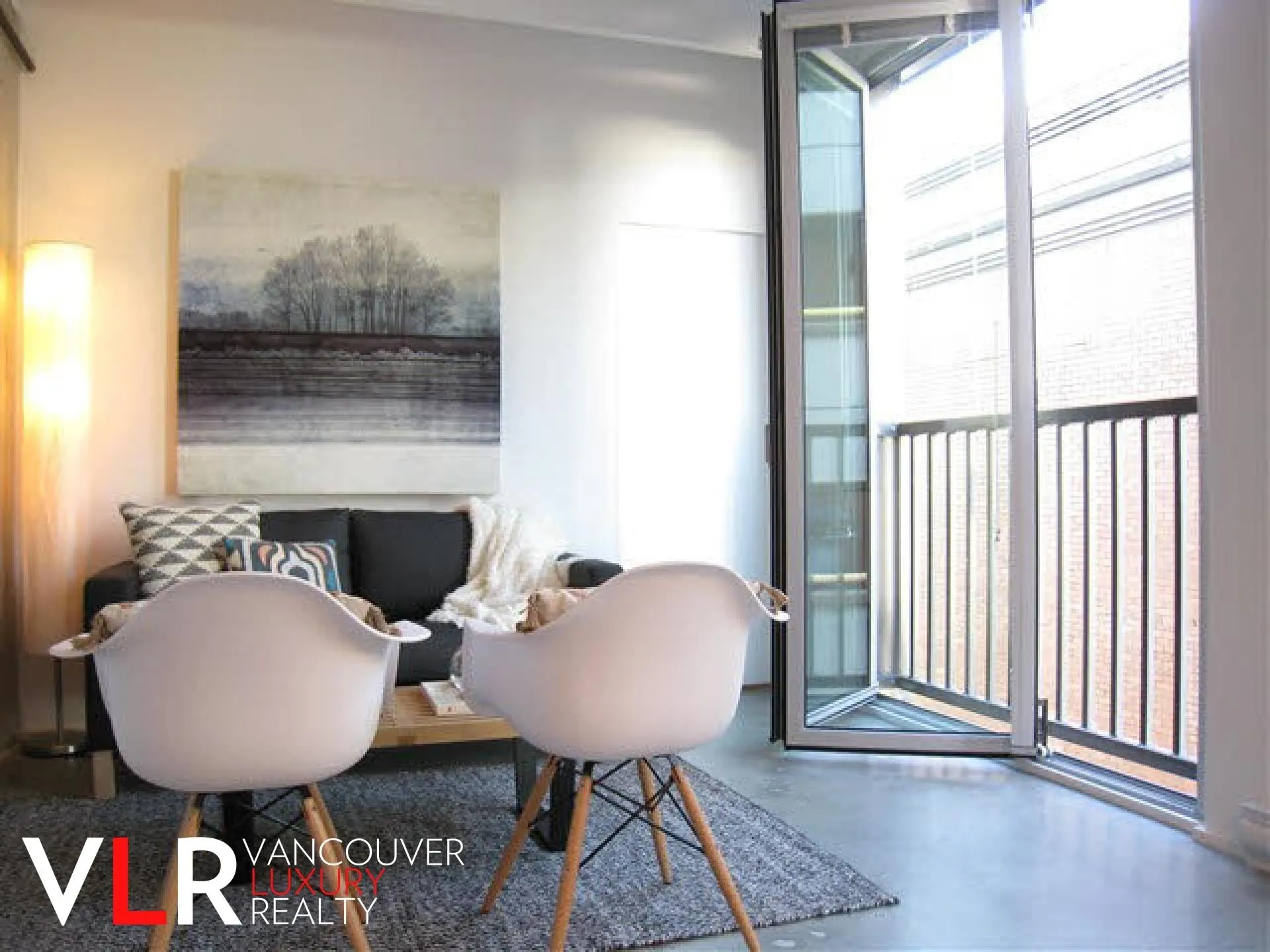 219 E Georgia Street #803