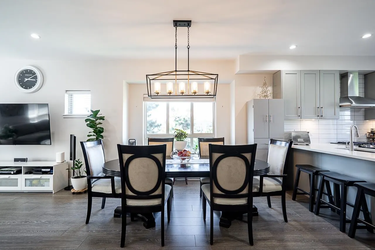 843 Ewen Avenue #32