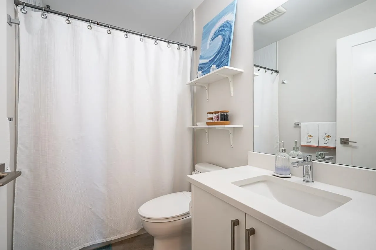 843 Ewen Avenue #32
