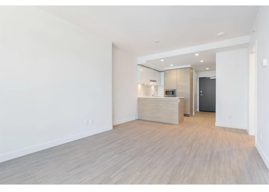 13655 Fraser Highway #605