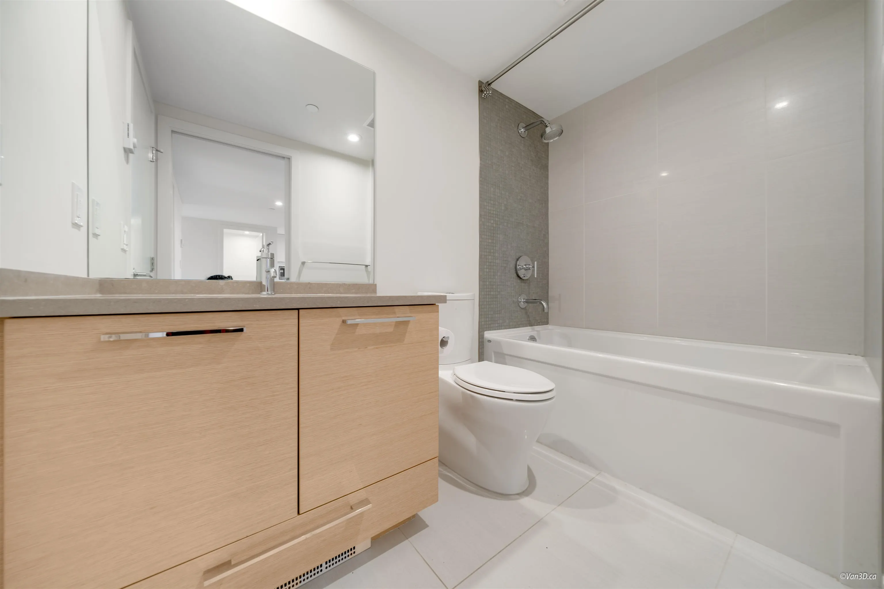1150 Oxford Street #301