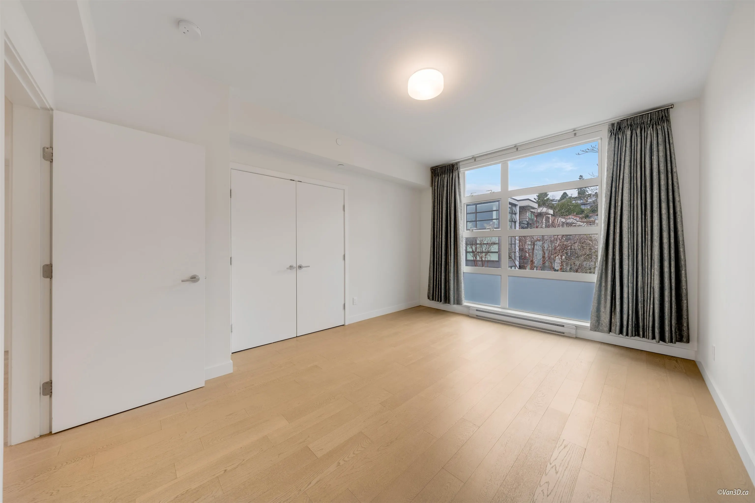 1150 Oxford Street #301