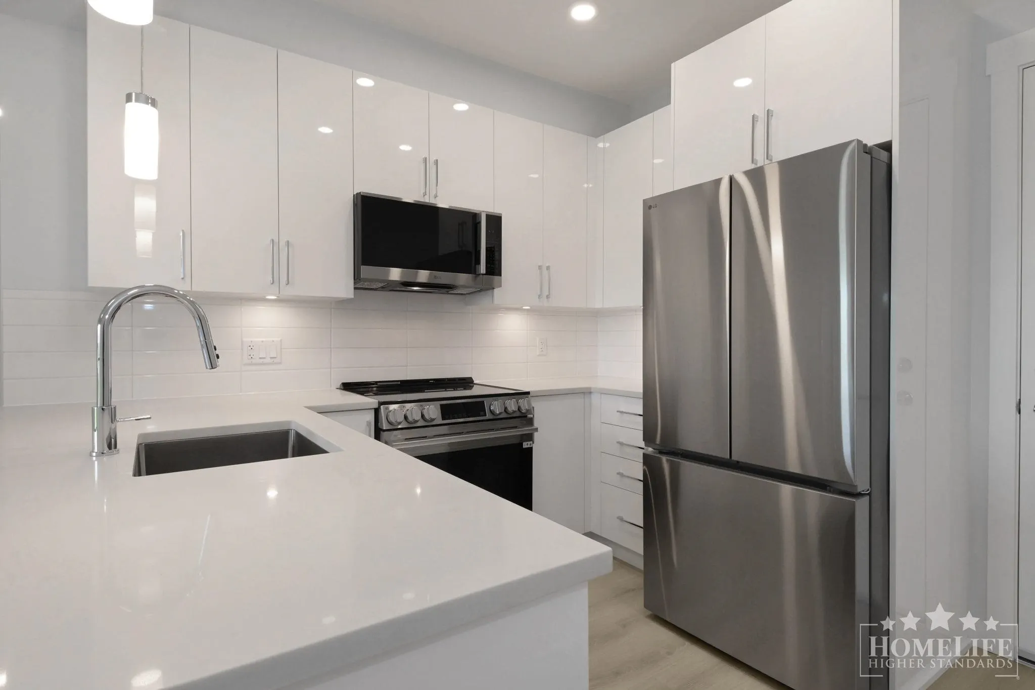 8423 Cedar Street #516