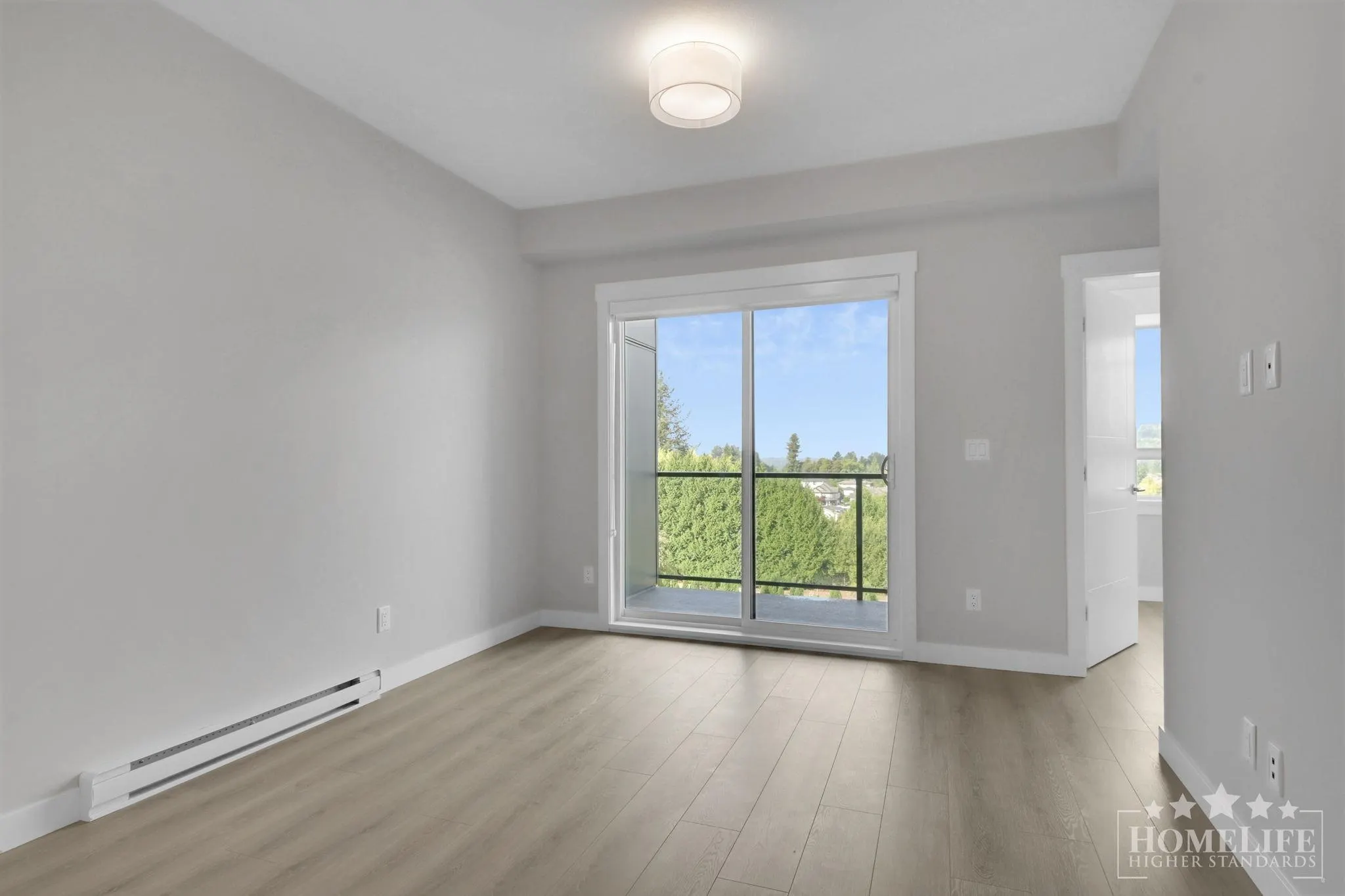 8423 Cedar Street #516
