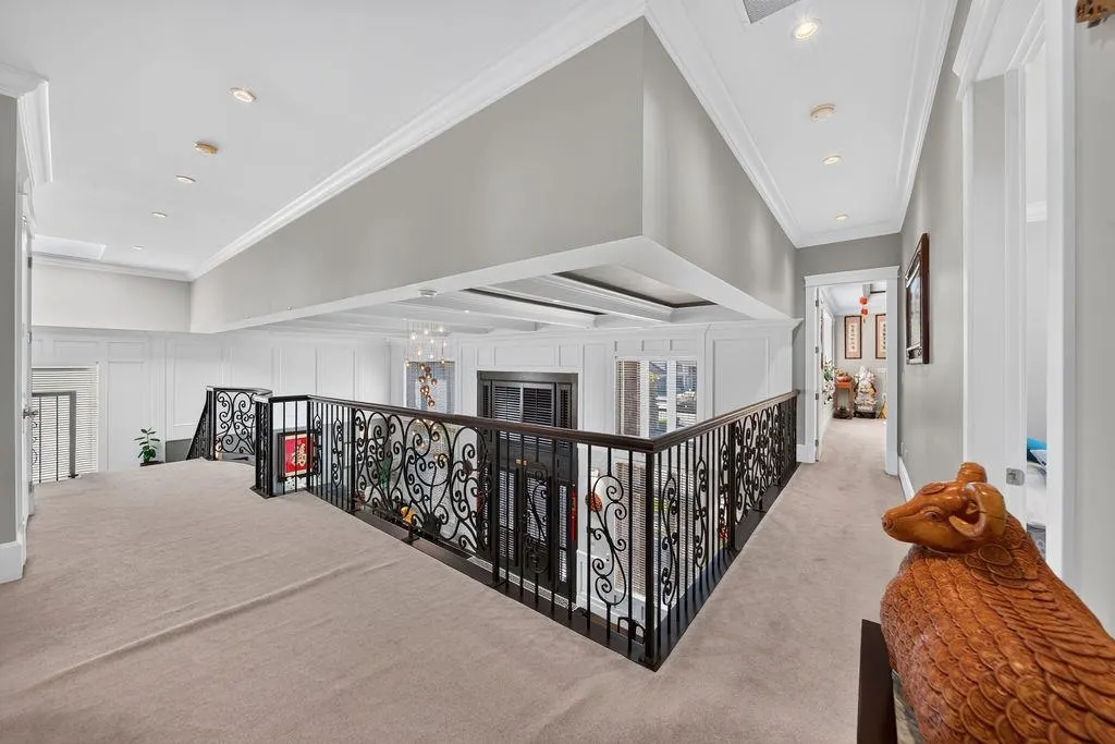8828 Cooper Road