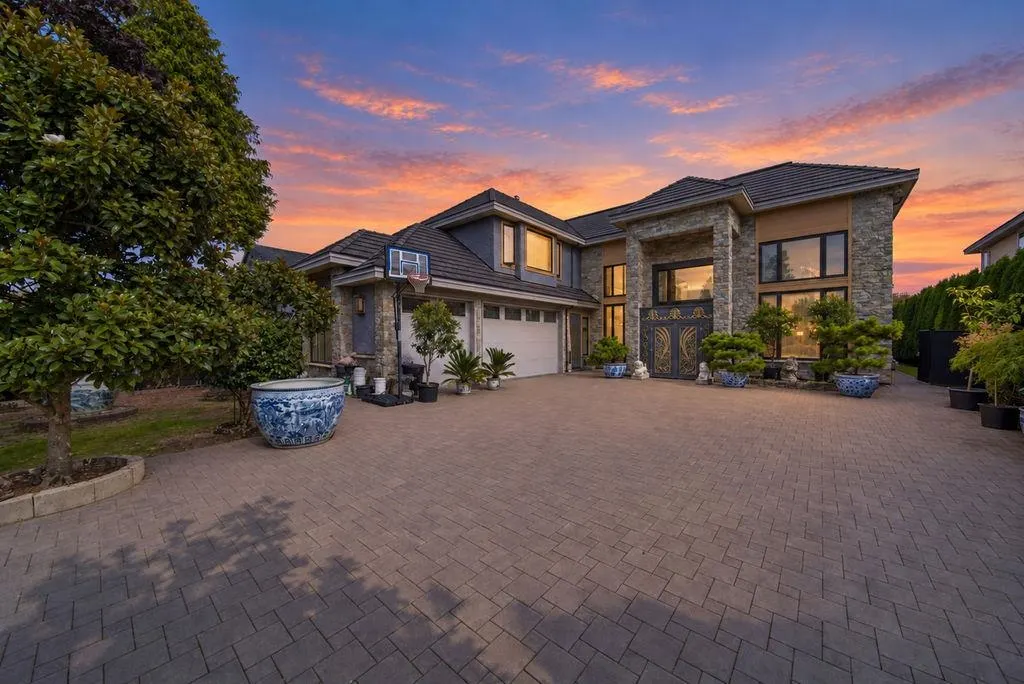 8828 Cooper Road