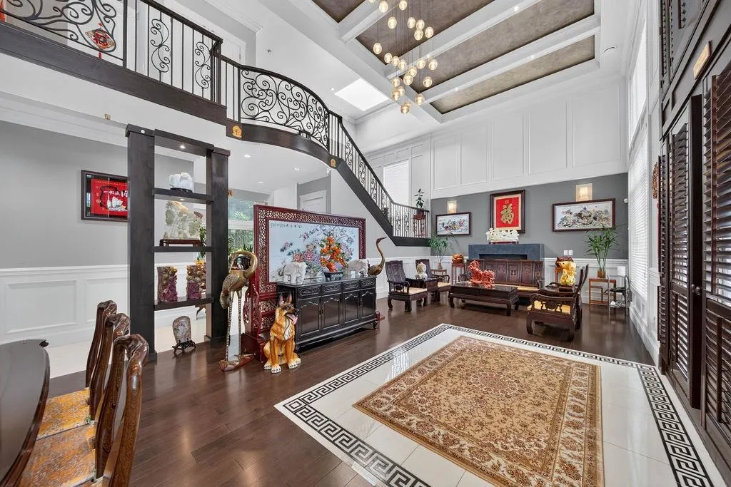 8828 Cooper Road