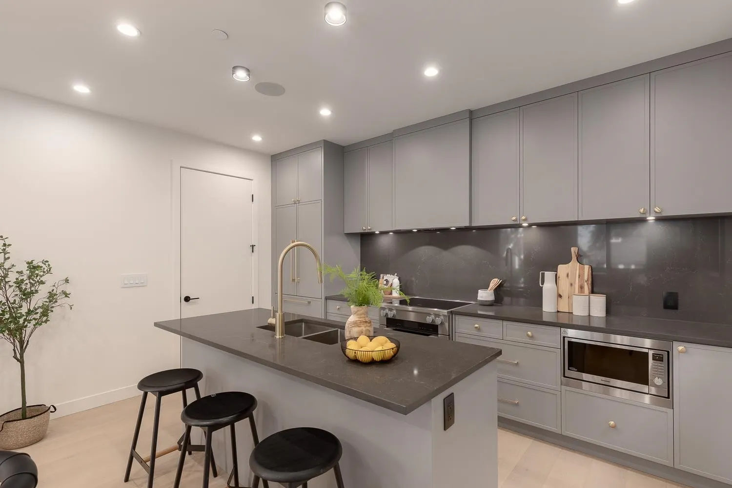 3858 W 13th Avenue #1