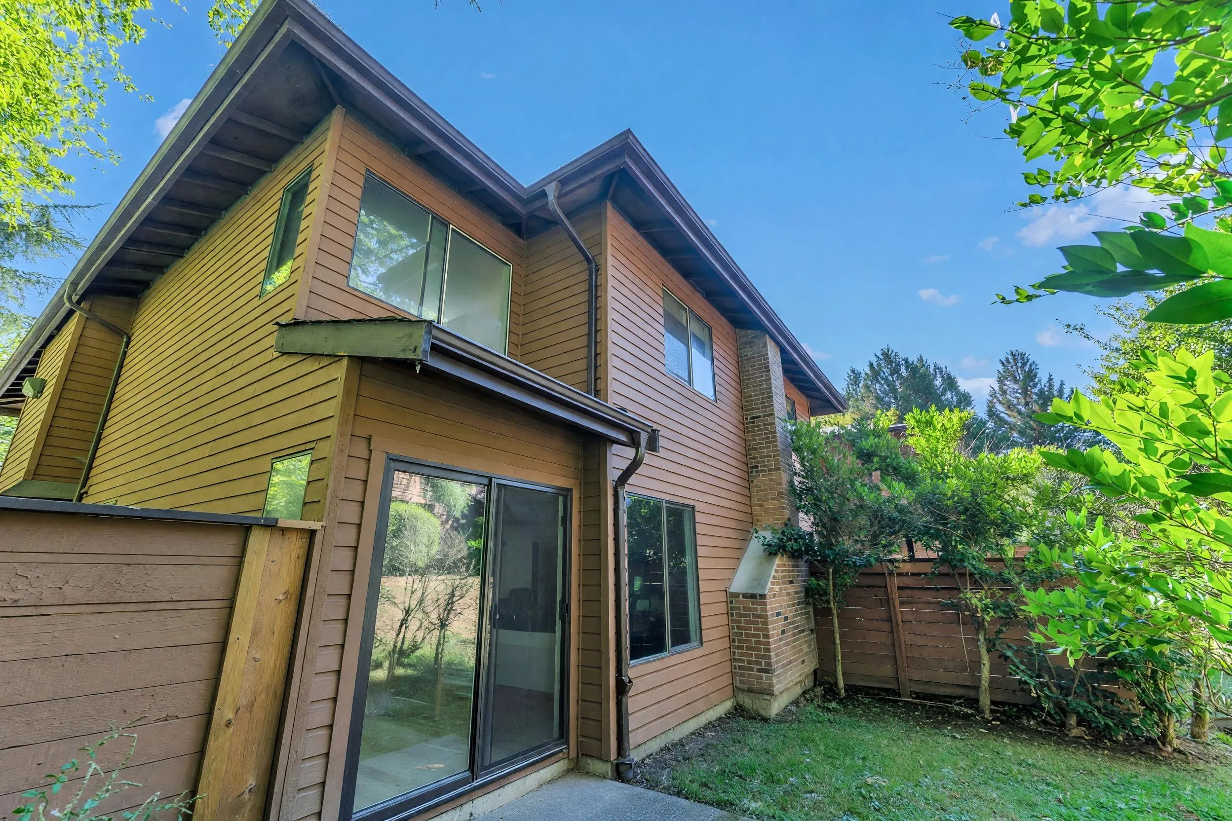10620 150 Street #518