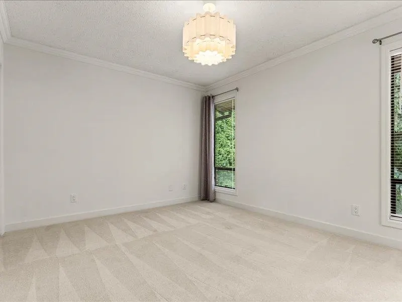 2470 Woodstock Drive