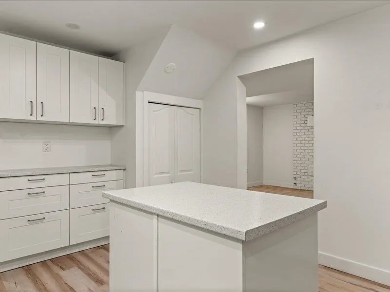 2470 Woodstock Drive