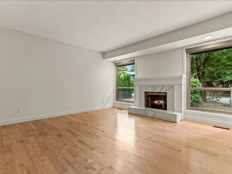 2470 Woodstock Drive
