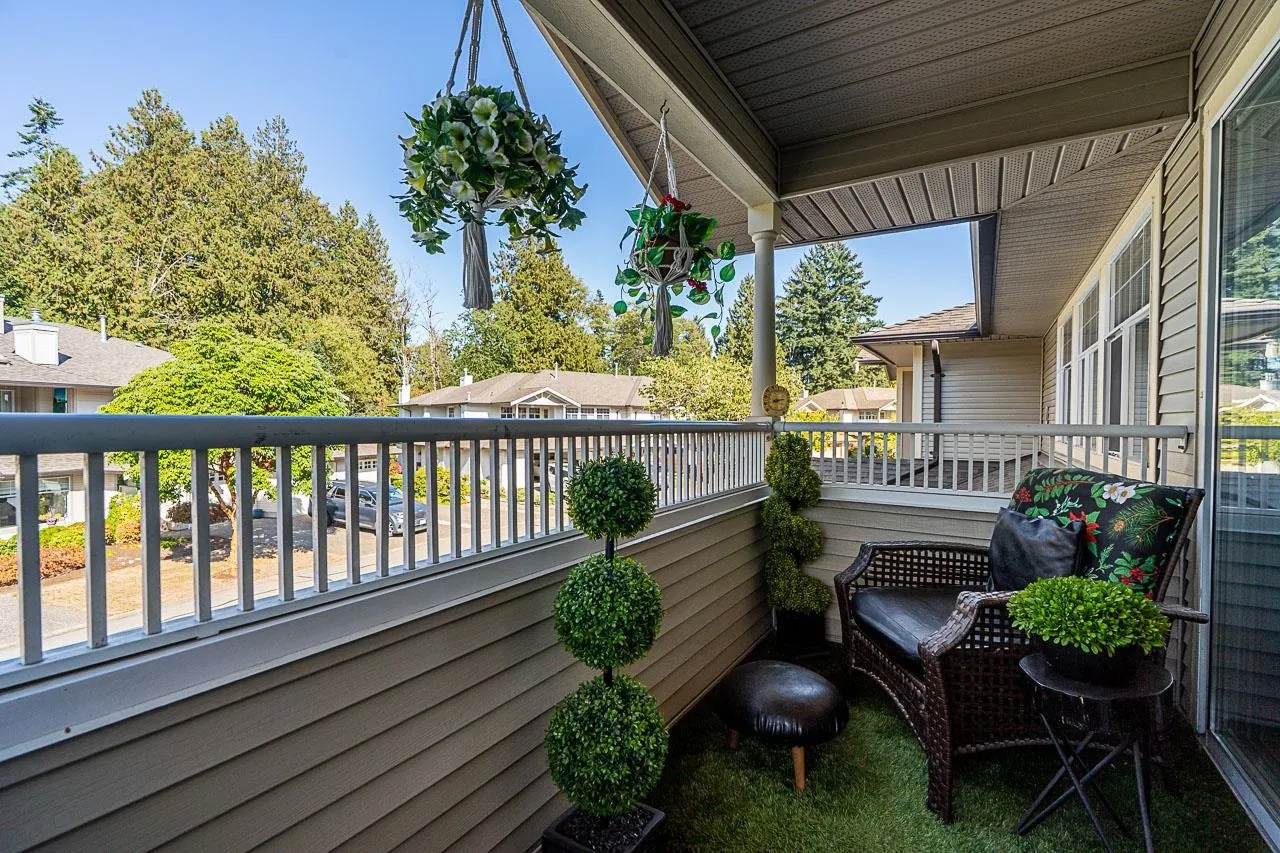 20391 96 Avenue #231